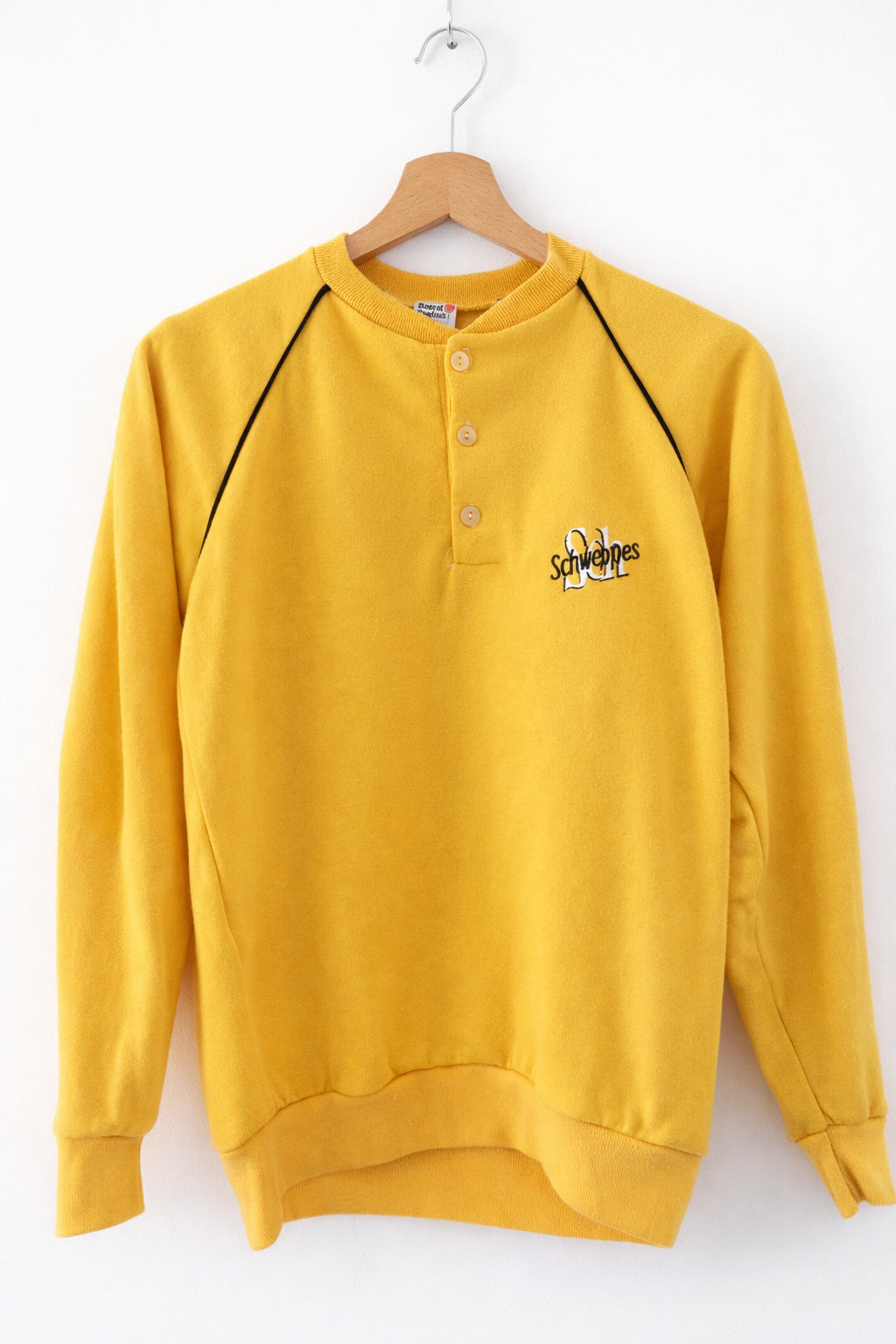 True Vintage Schweppes Sweatshirt Yellow M 80s 90s Logo Promo Made in UK