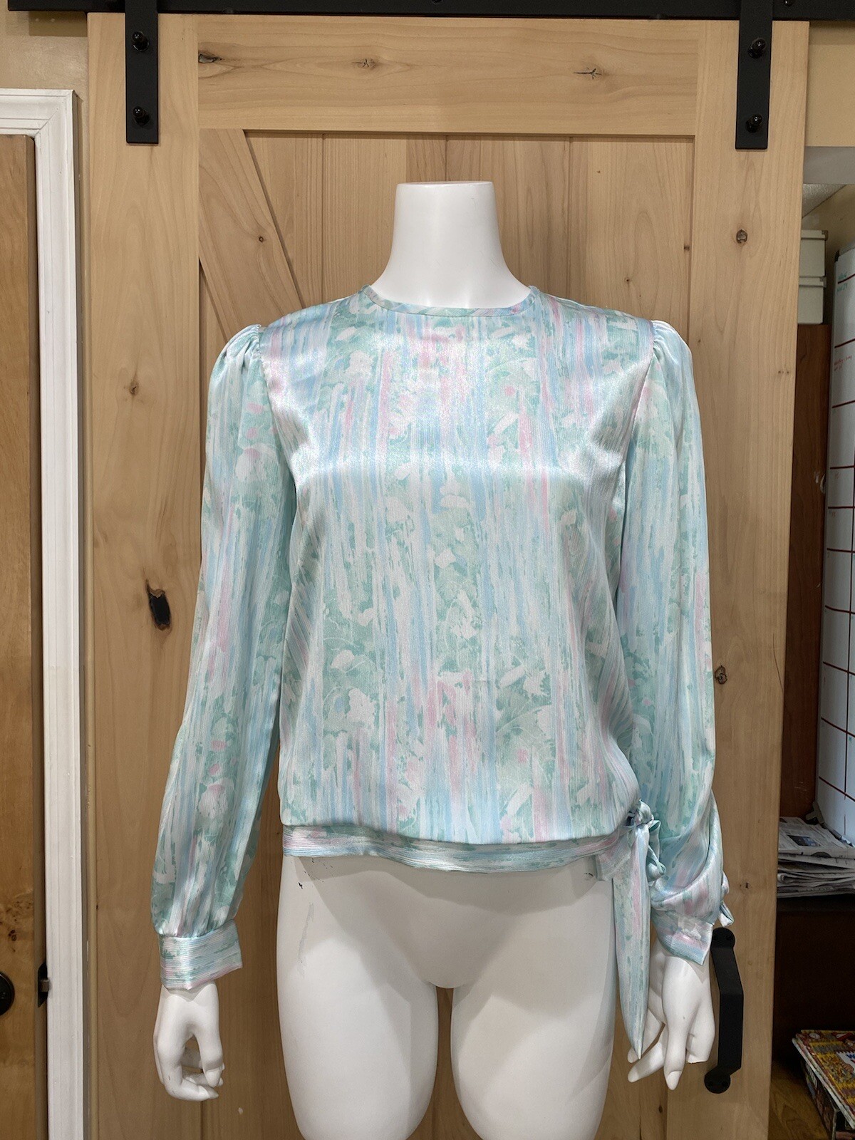 Vintage Lisa Michaels 1980s Pastel Blouse Tie Hem Waist size 6 Shirt