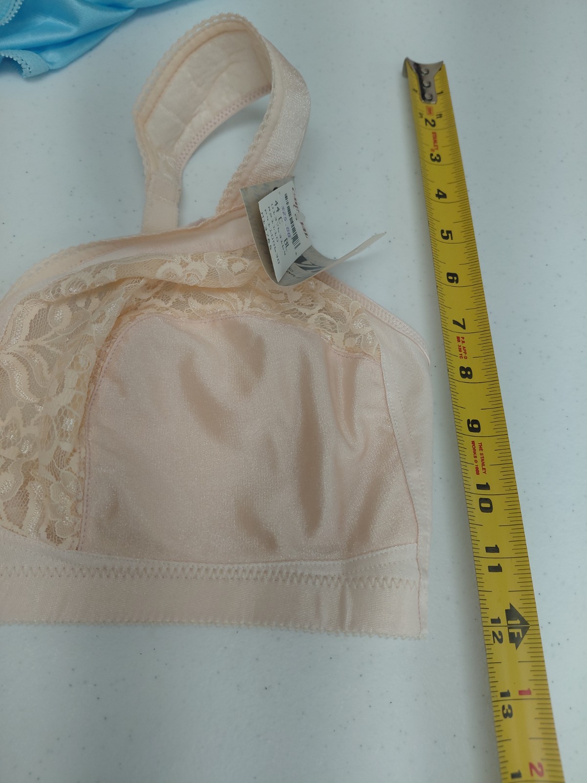 Vintage Carnival Bra Size 44C