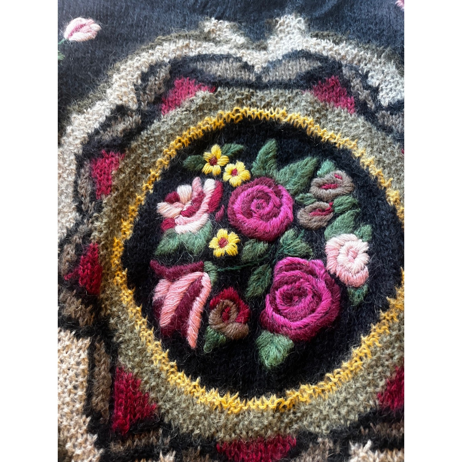 Siba Vintage Hand Knitted Mohair Floral Medallion Sweater Lined Black Mens M