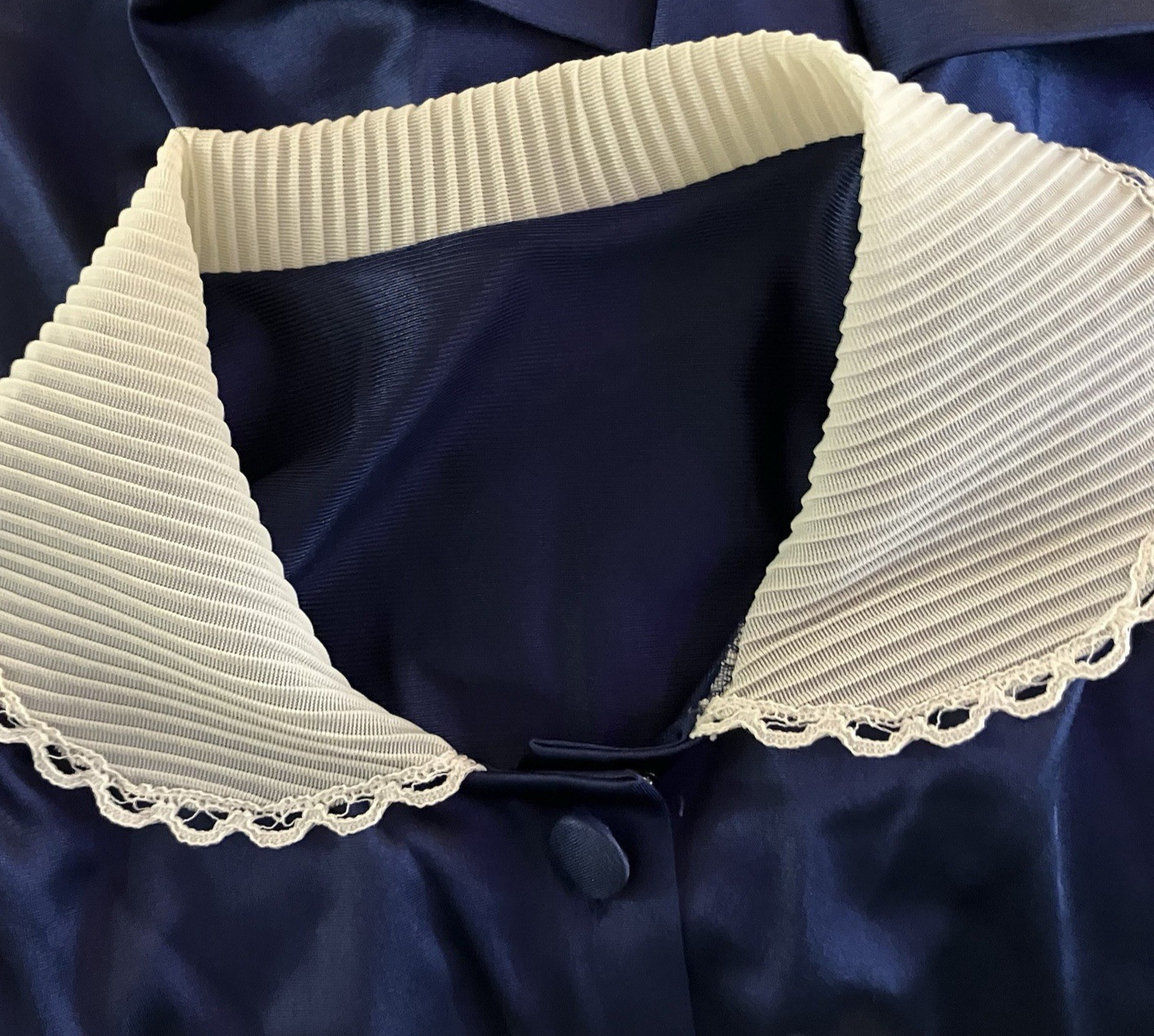 Darling Vintage Vanity Fair Nightgown Navy Blue Pleat Lace Collar/cuffs Sz M