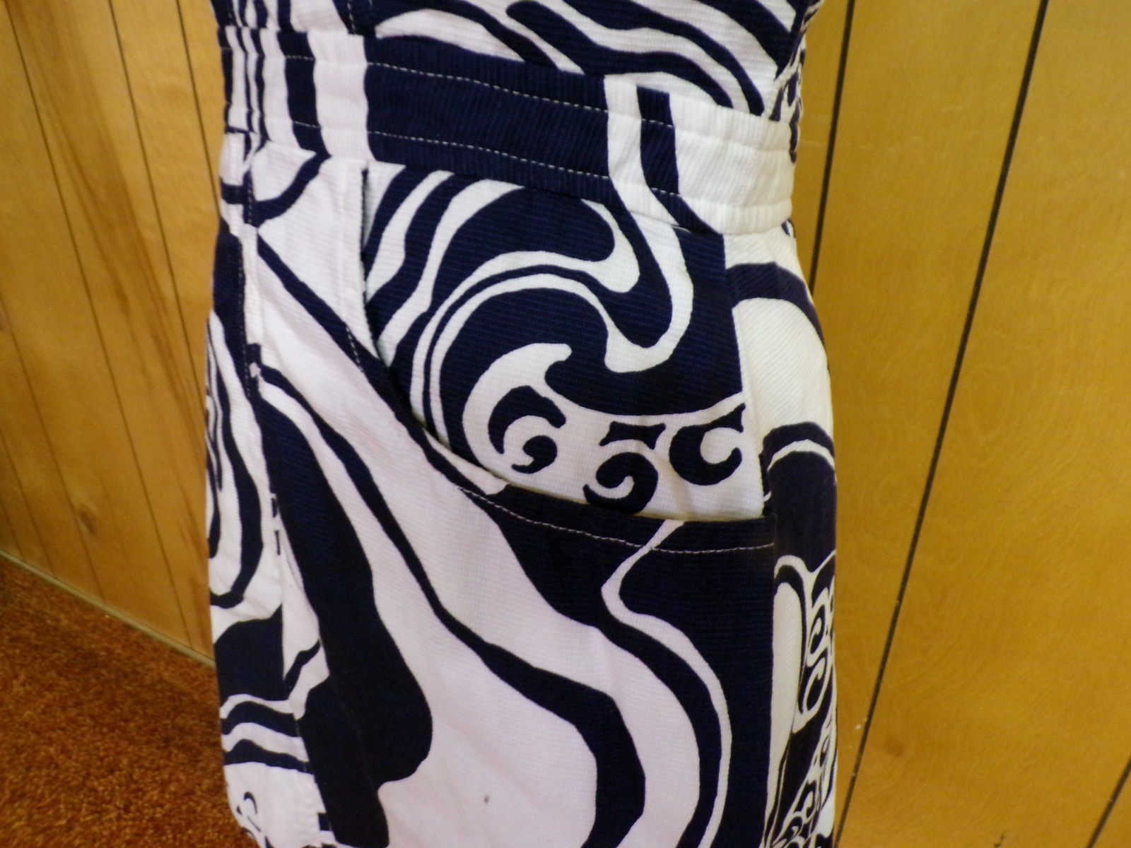 2000 KAHALA Hawaii Navy & Blue Dress Size 10 Waist 28″