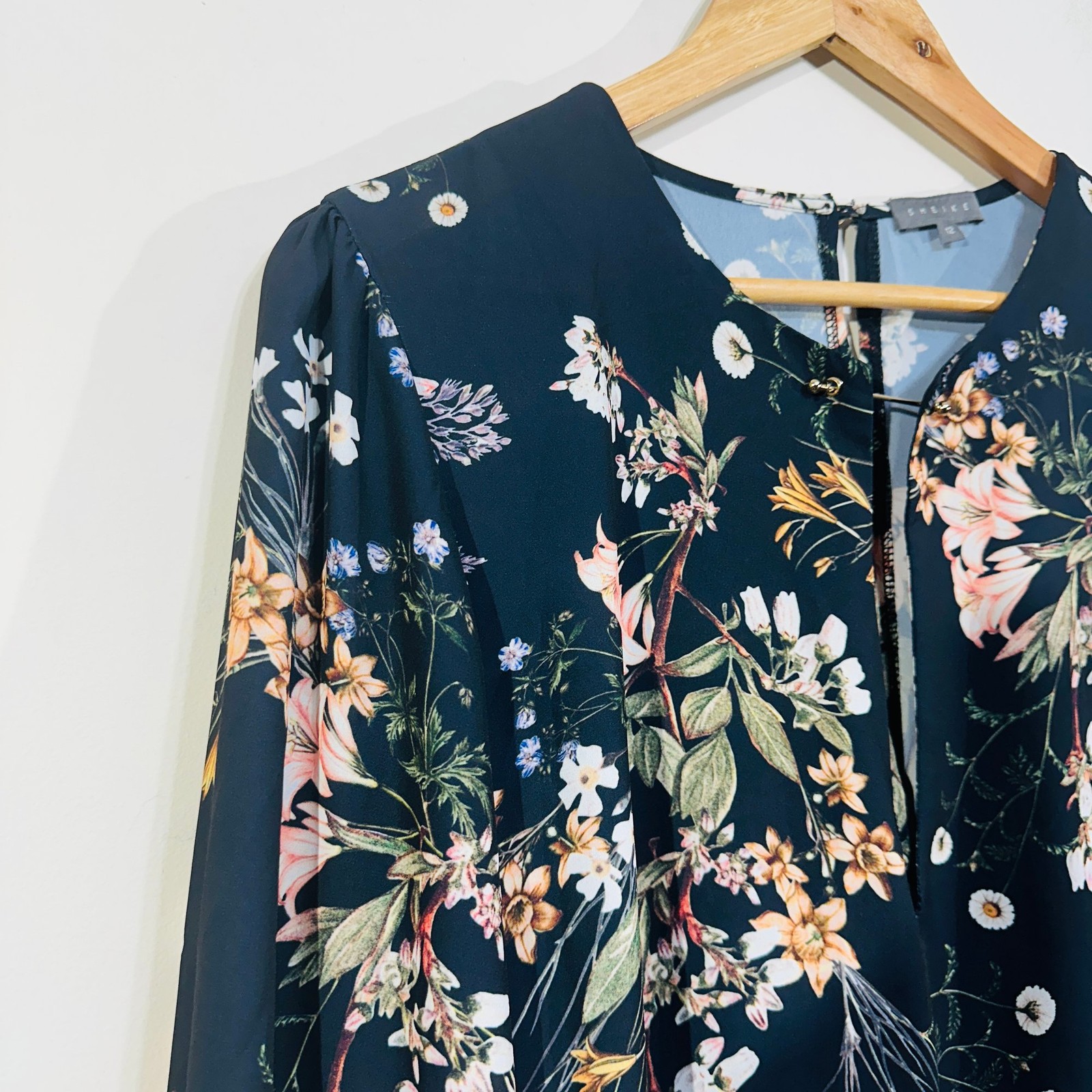 Sheike Floral Long Sleeve Blouse Top 12 Gold Pin Navy Blue Pink Elegant
