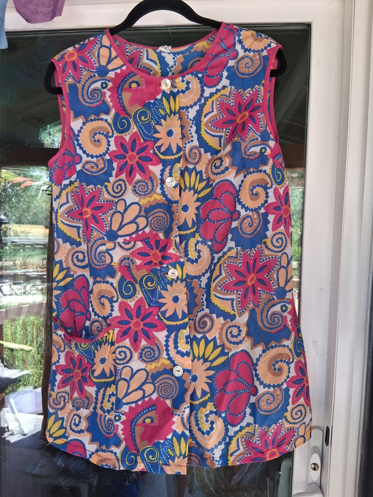 Funky Pink And Blue Vintage Hairdressing Smock Steel Magnolias Dolly Parton