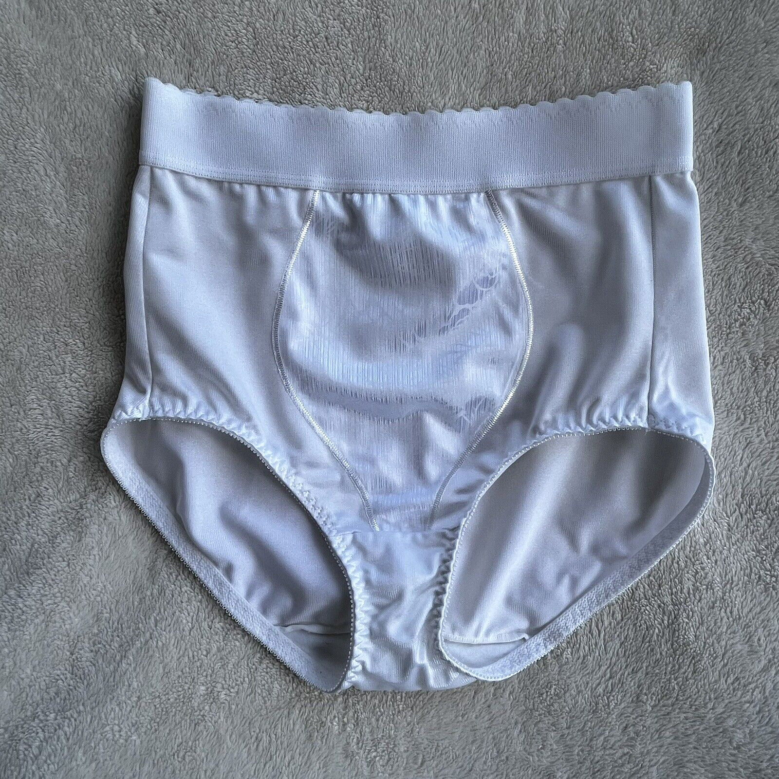 Sweetly Feminine Hanes Her Way White Panty Girdle Size XL/XG