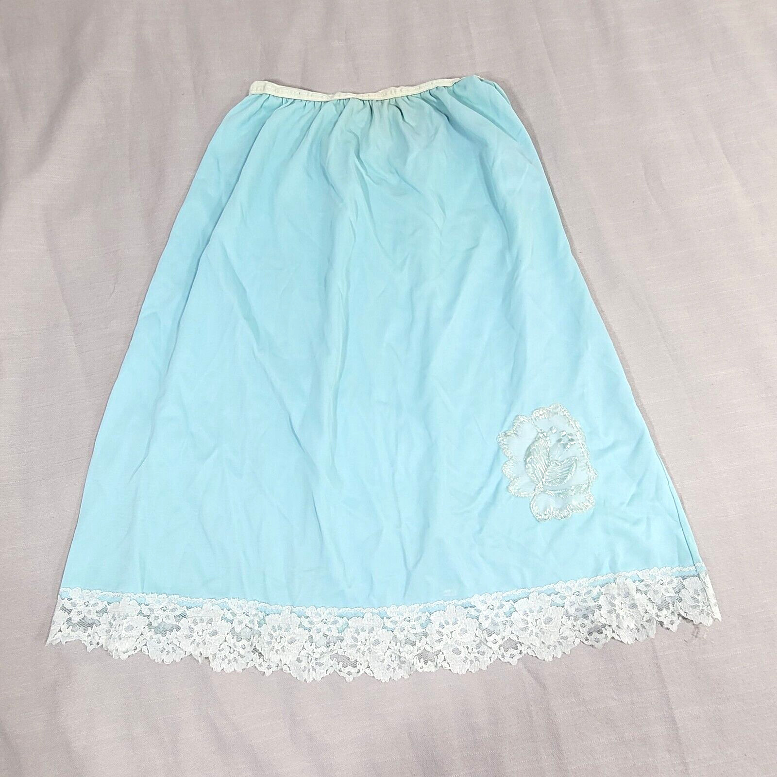 Tiffany BLUE Vintage SILKY Half SLIP Floral Lace NYLON Size Large Loomcraft