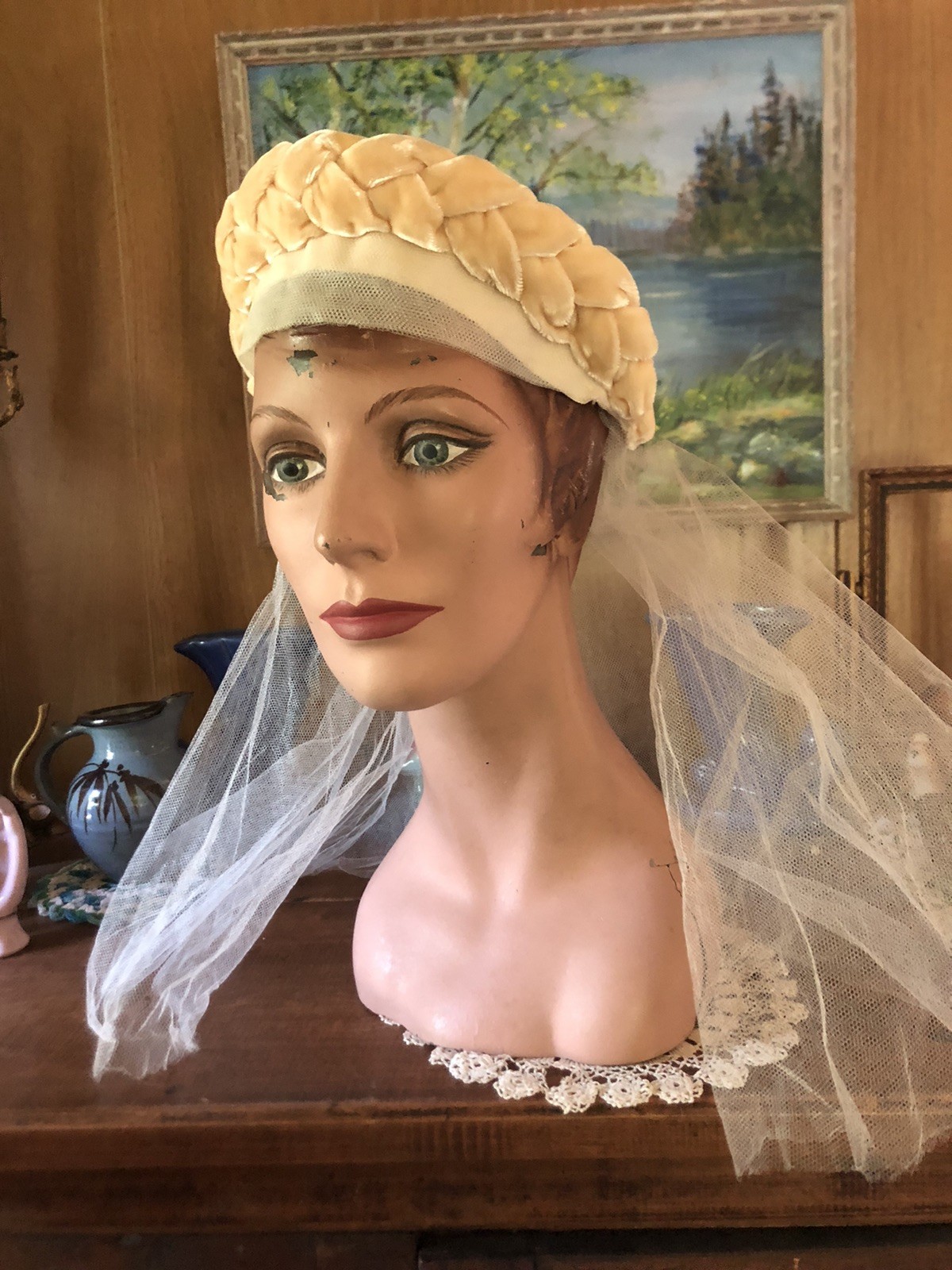 Vintage Antique 1920’s 1930’s Silk Velvet Wedding Crown Veil