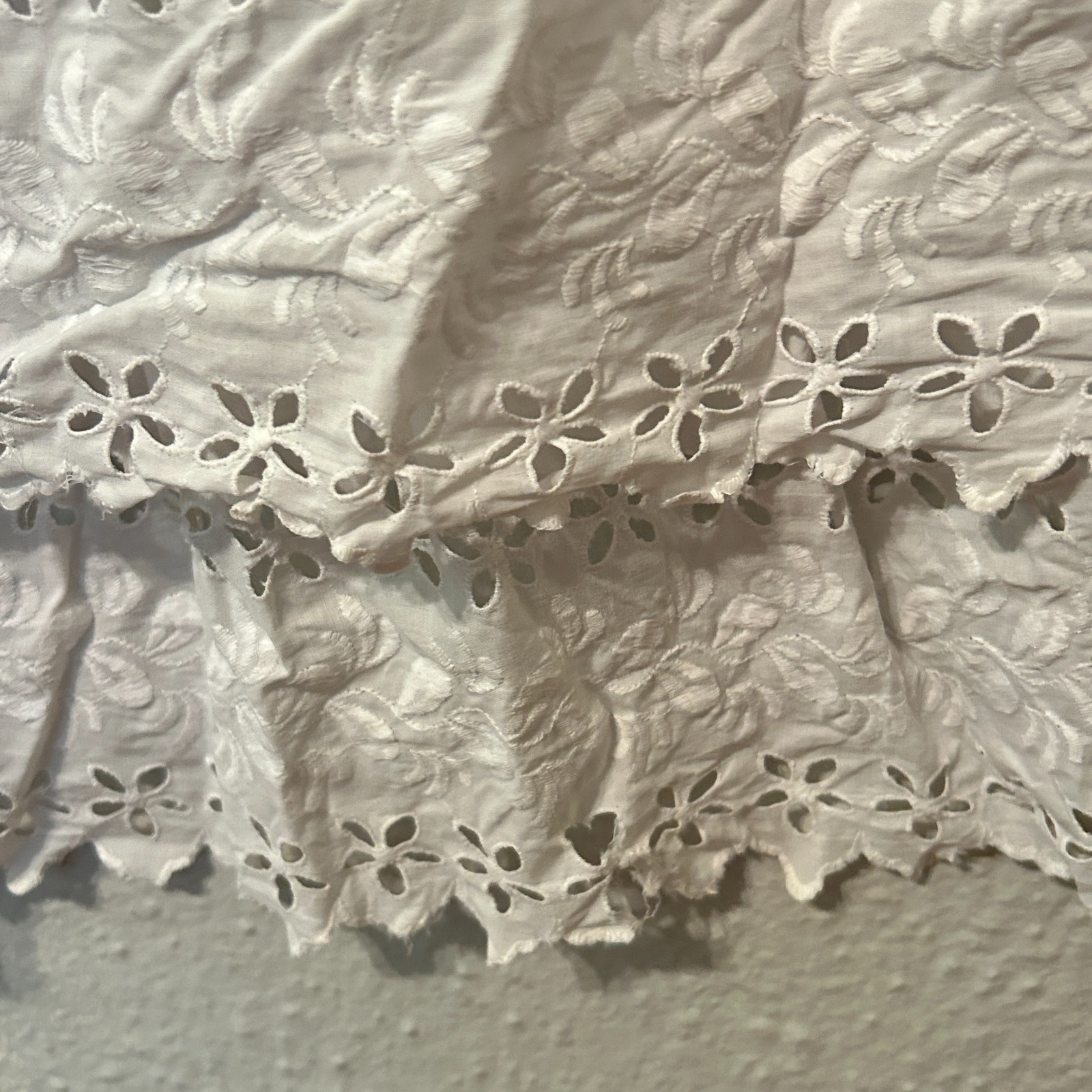 Antique Edwardian XXS White Cotton Eyelet Lace Lawn Skirt Petticoat 22″ Waist