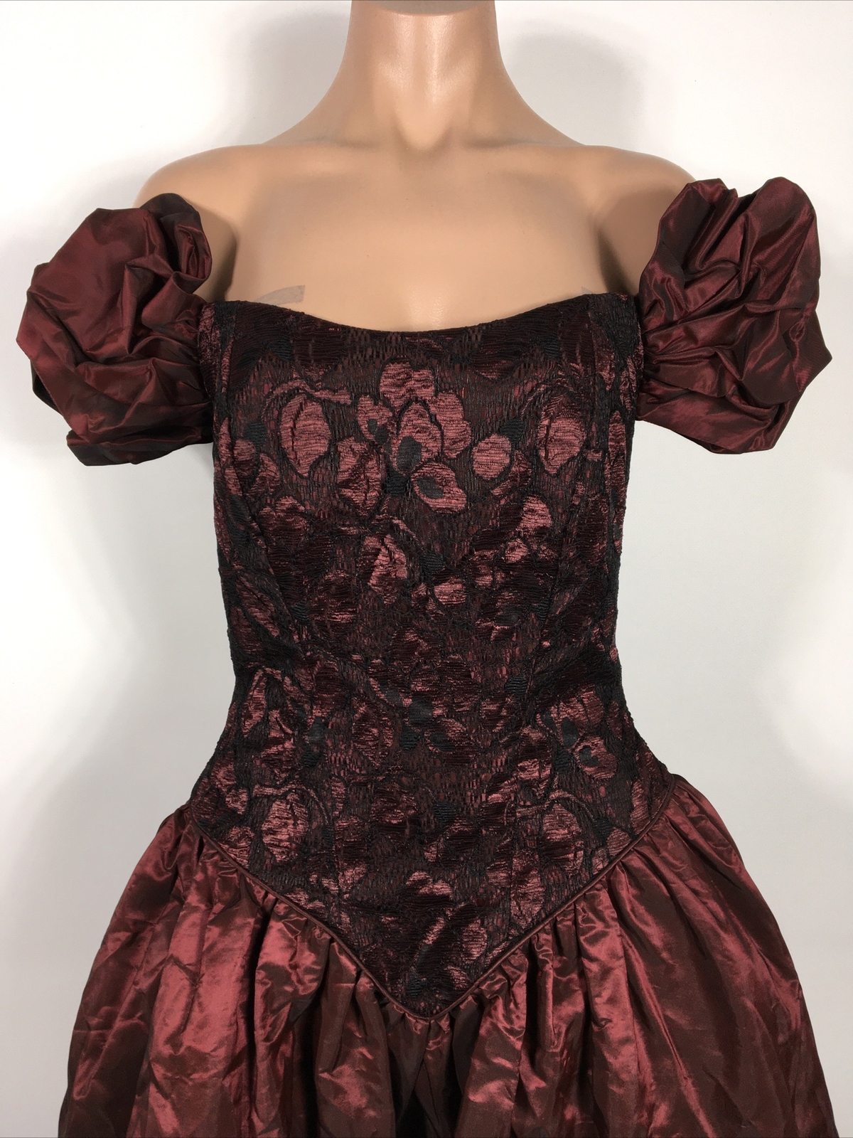 Sharon Atkin Deja Vu vintage dress maroon lace off shoulder Prom Tulle 80s sz 3