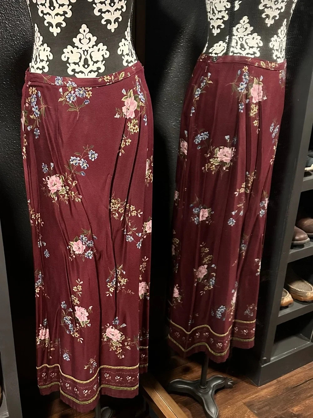 Vintage 90s Crazy Horse by Liz Claiborne Floral Maxi Rayon Skirt – Burgundy