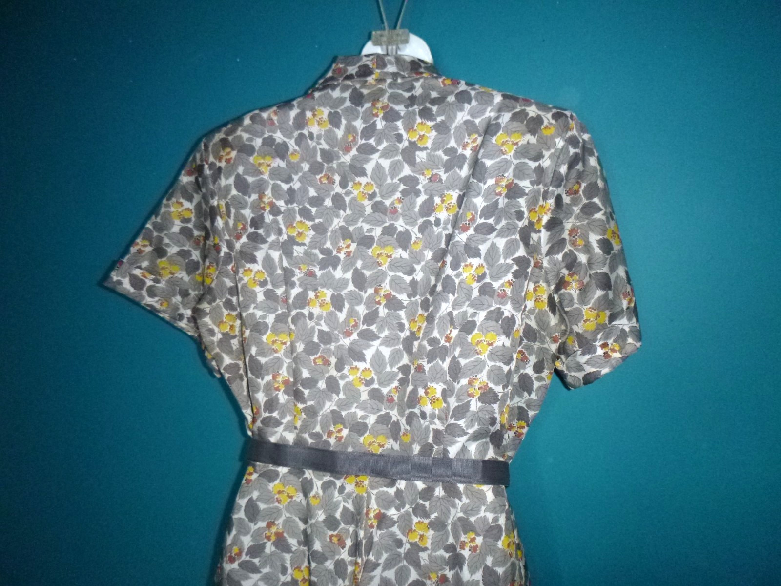 Vtg 40s 50s Crisp Organza Dress Gray Leaves Yellow Brown Berries VOLUP Sz XL/XXL