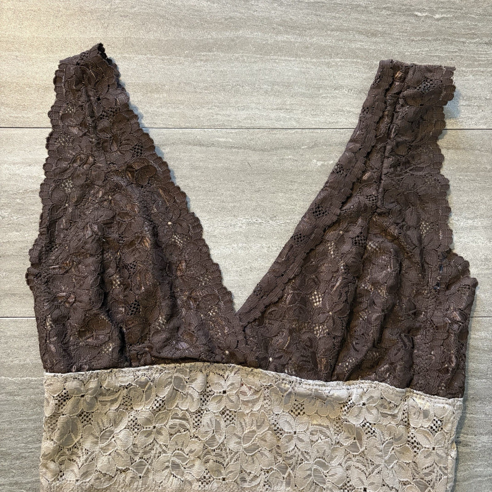 Vintage Lipstick Brand Med Y2K Multi Color Block Lace Trim Cami Tank Top Brown