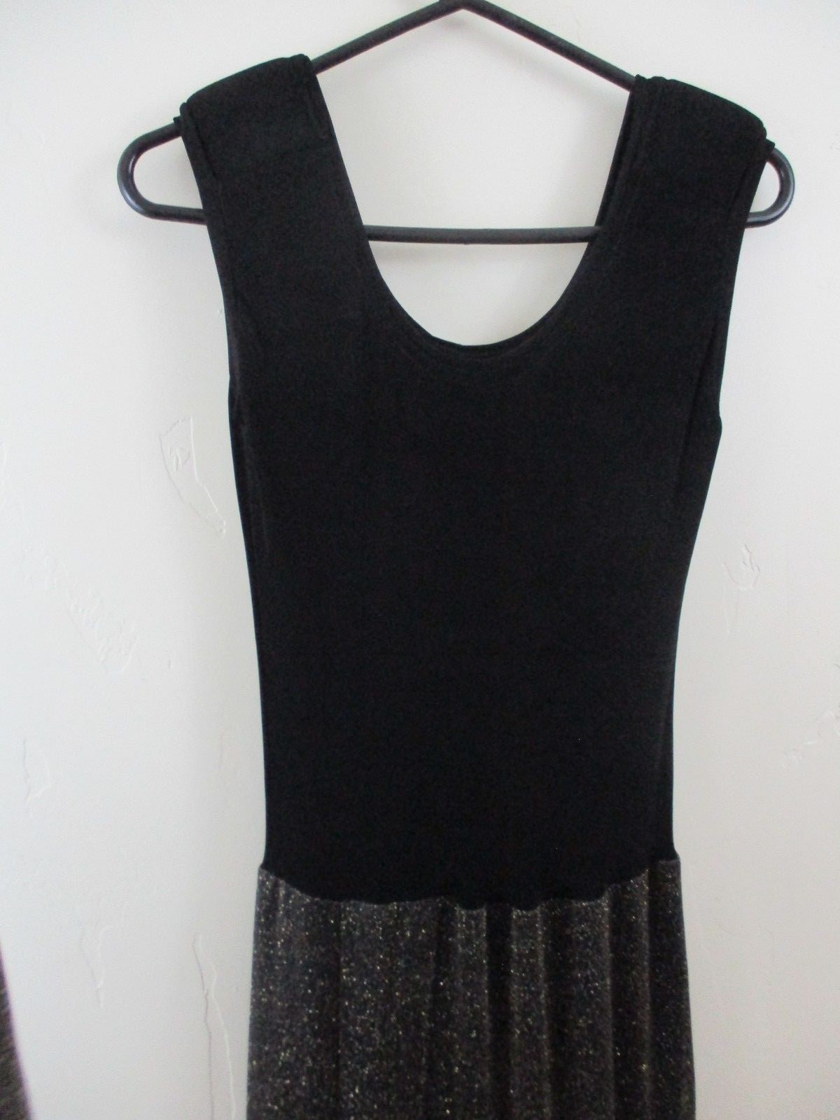 M Vintage dress Shinny gold black 1980s 1990s 2pc maxi ruffle
