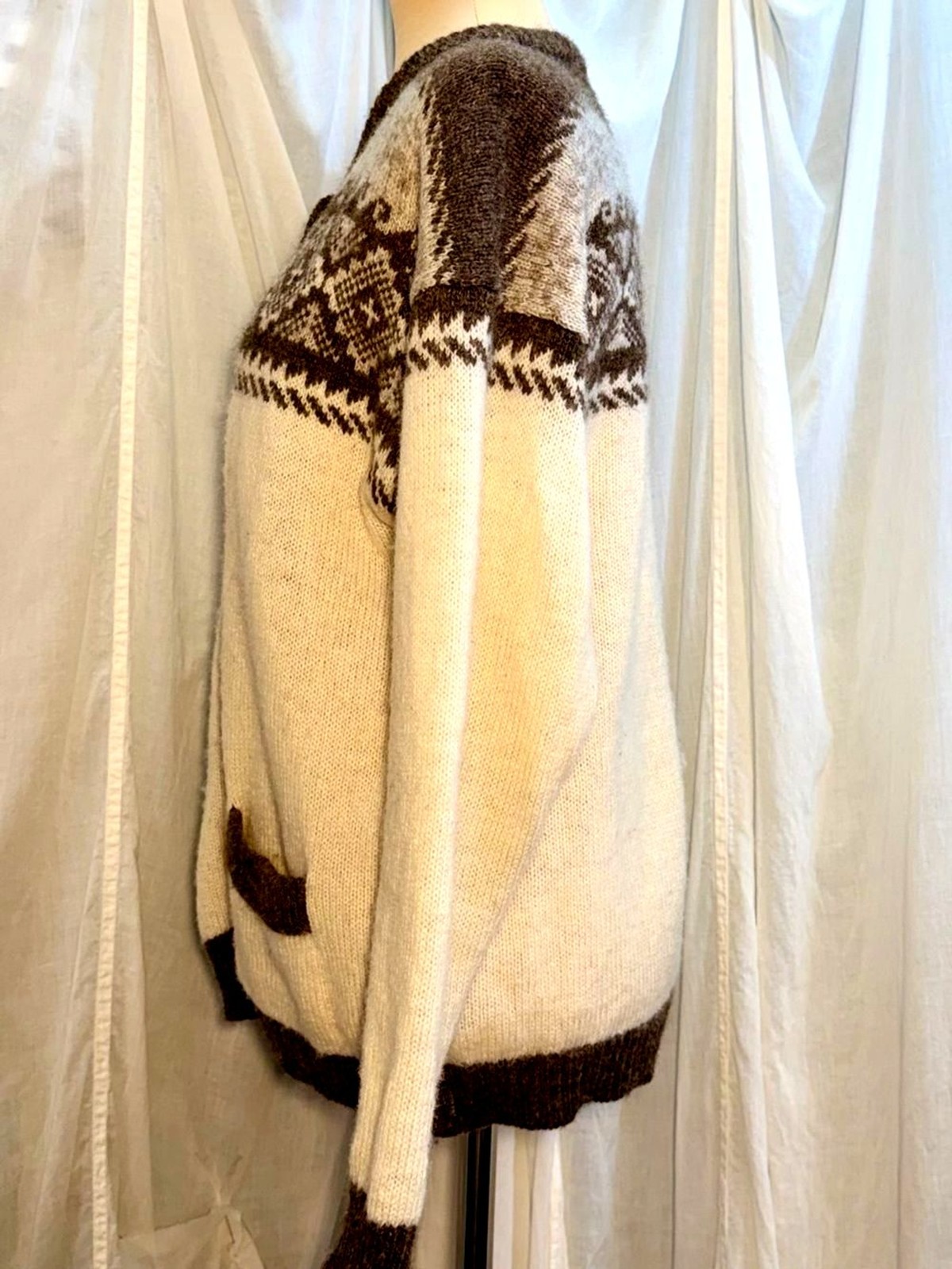 Vintage 80s New Zealand Wool Cardigan Sweater 38 Fair Isle Knit Shetland 38
