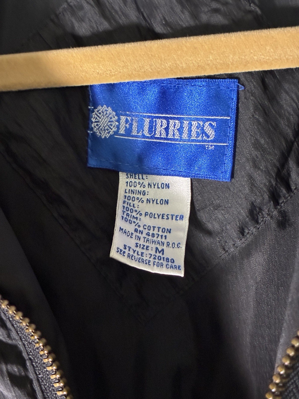 Women’s Jacket -Flurries 80s 90s Geometric Color Block- Nylon- Medium – Vintage