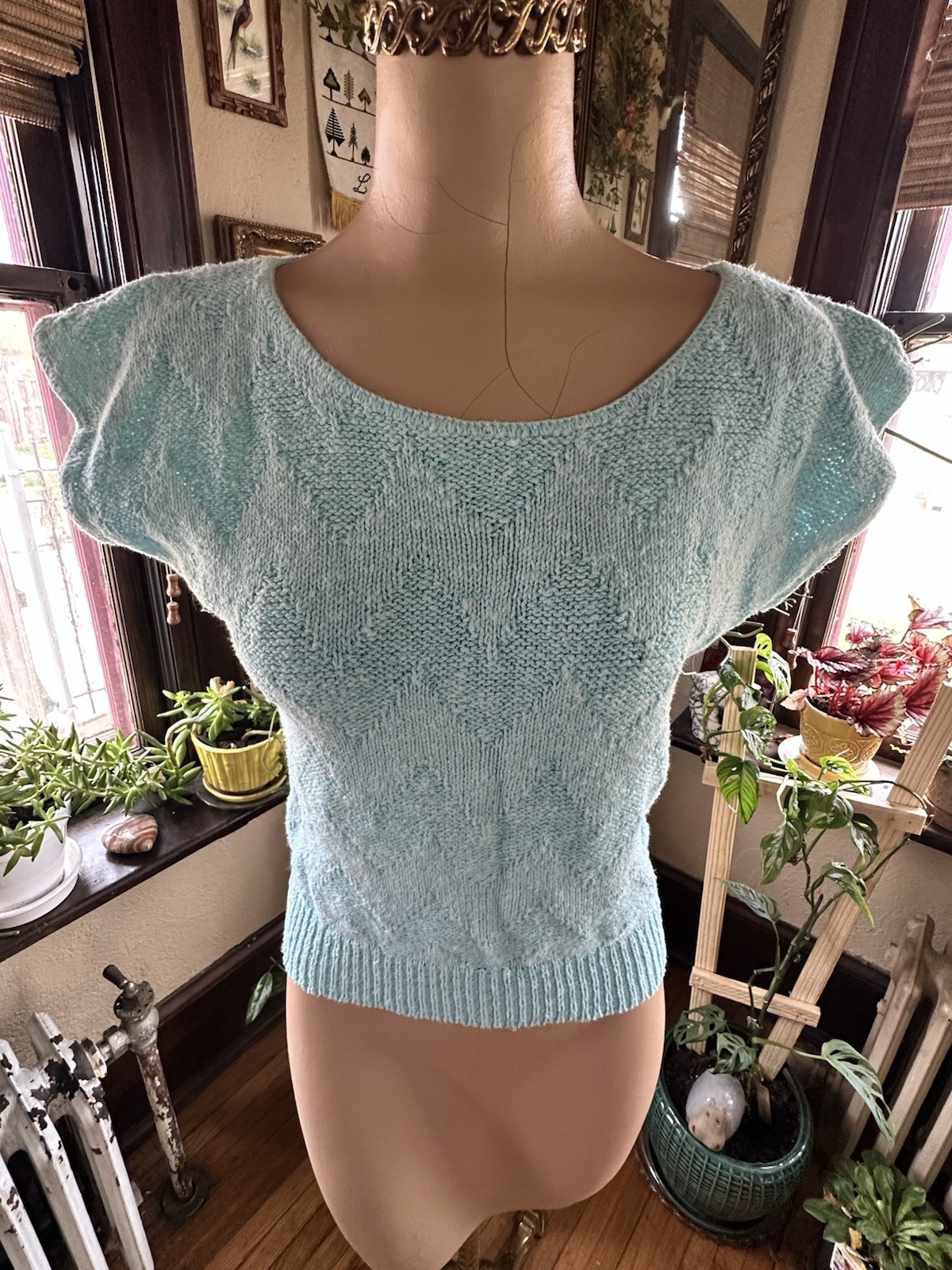 Vintage 80’s Short Sleeve Sweater Light Aqua Blue Fun Weave Pattern No Tags