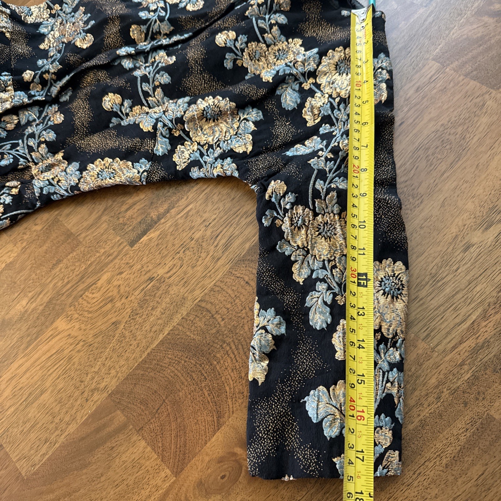 Vtg 1960s Linda of California Dress S Metallic Brocade Floral Cocktail Wiggle
