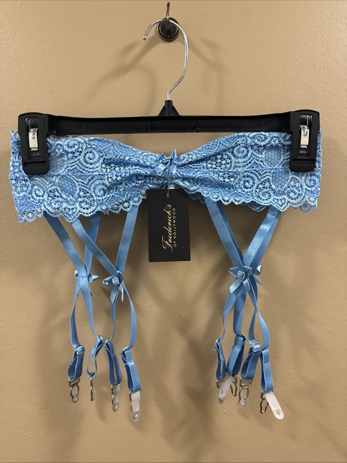 Fredericks of Hollywood Blue Shiny Lace Embroidery Nylon Garter P/S NOS 26” W