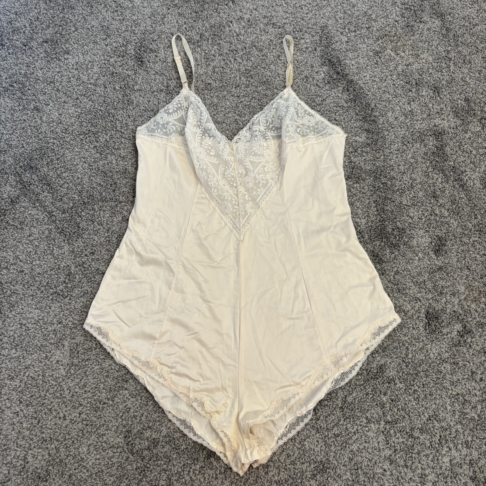 Vintage WONDER MAID NYLON Romper Bodysuit Teddy Lace Chiffon Bridal ~34