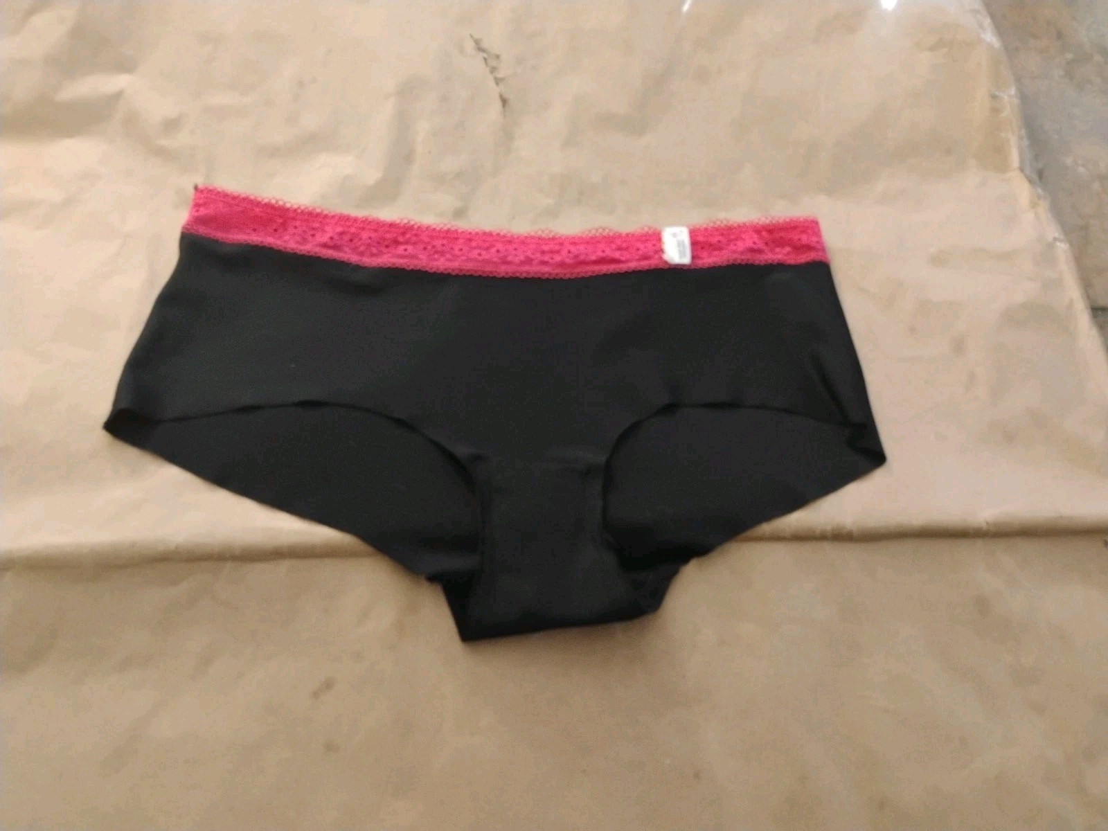 1 Pair Women’s Cute Panties Body Glamour Brand Size XL 8 NWOT!