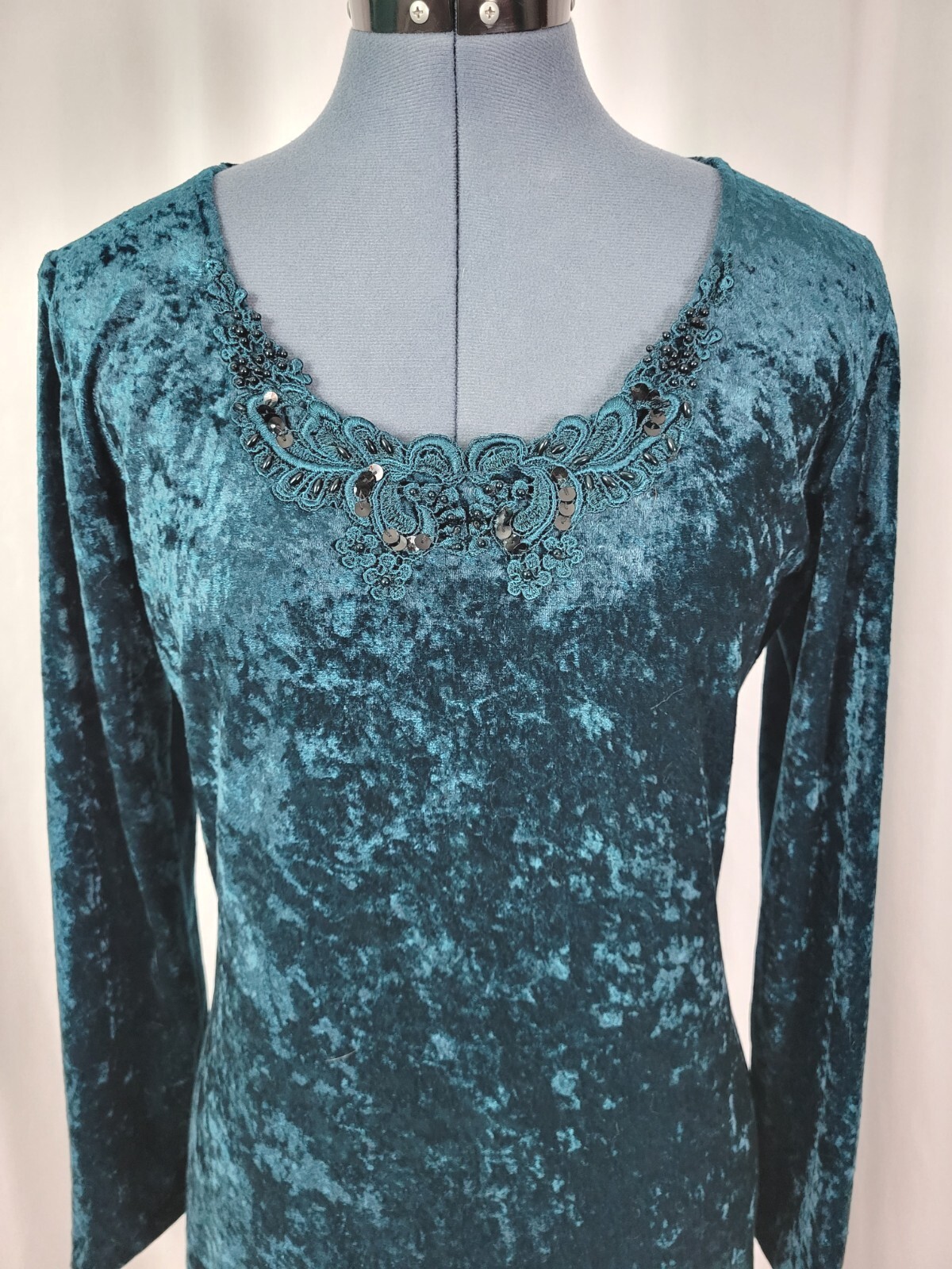Vtg Molly Malloy Teal Green Crushed Velvet Wiggle Dress w Lace & Beads Size 12
