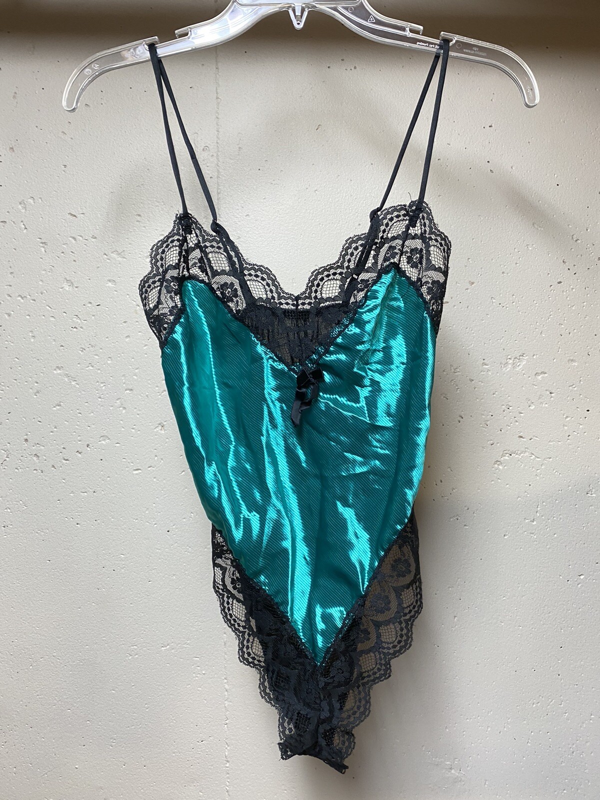 Vintage Lady Cameo Dallas Teddy One Piece Satin Green Lace Trim Sz Small
