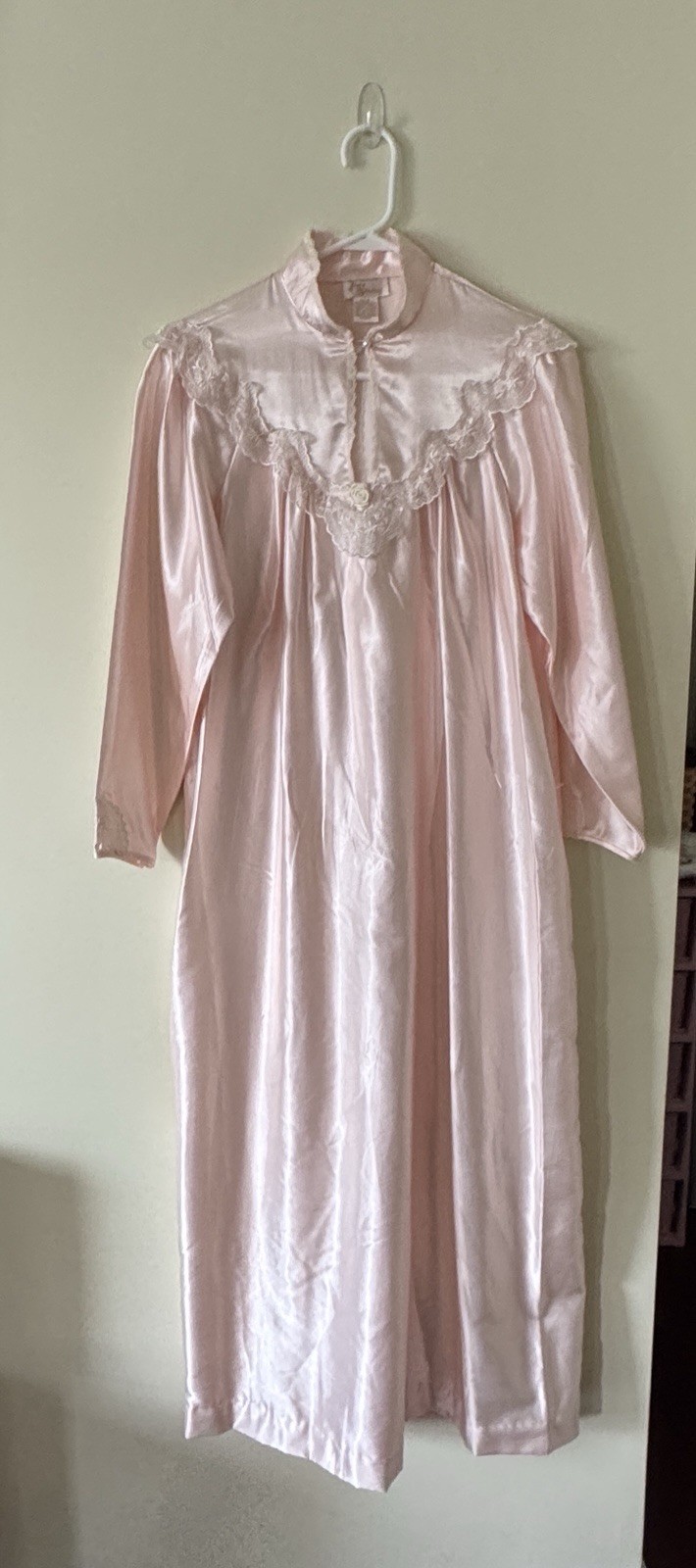Vintage Ilise Stevens Nightgown Pink Satin Lace Long Sleeve Button Collar Large