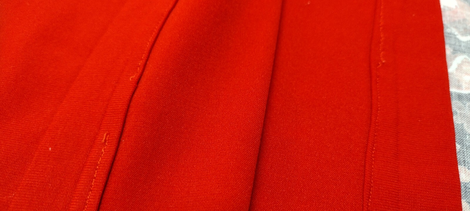 RED Top Mock Turtleneck S Short Sleeve Evening Wear Christmas 1960s Mod