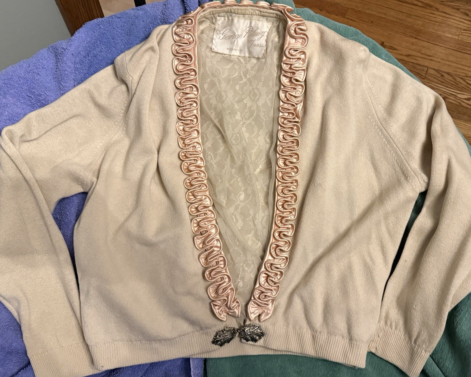 Vintage G Pilney Furs Cashmere Cardigan Sweater Satin Ruffle Trim Lace Filigree