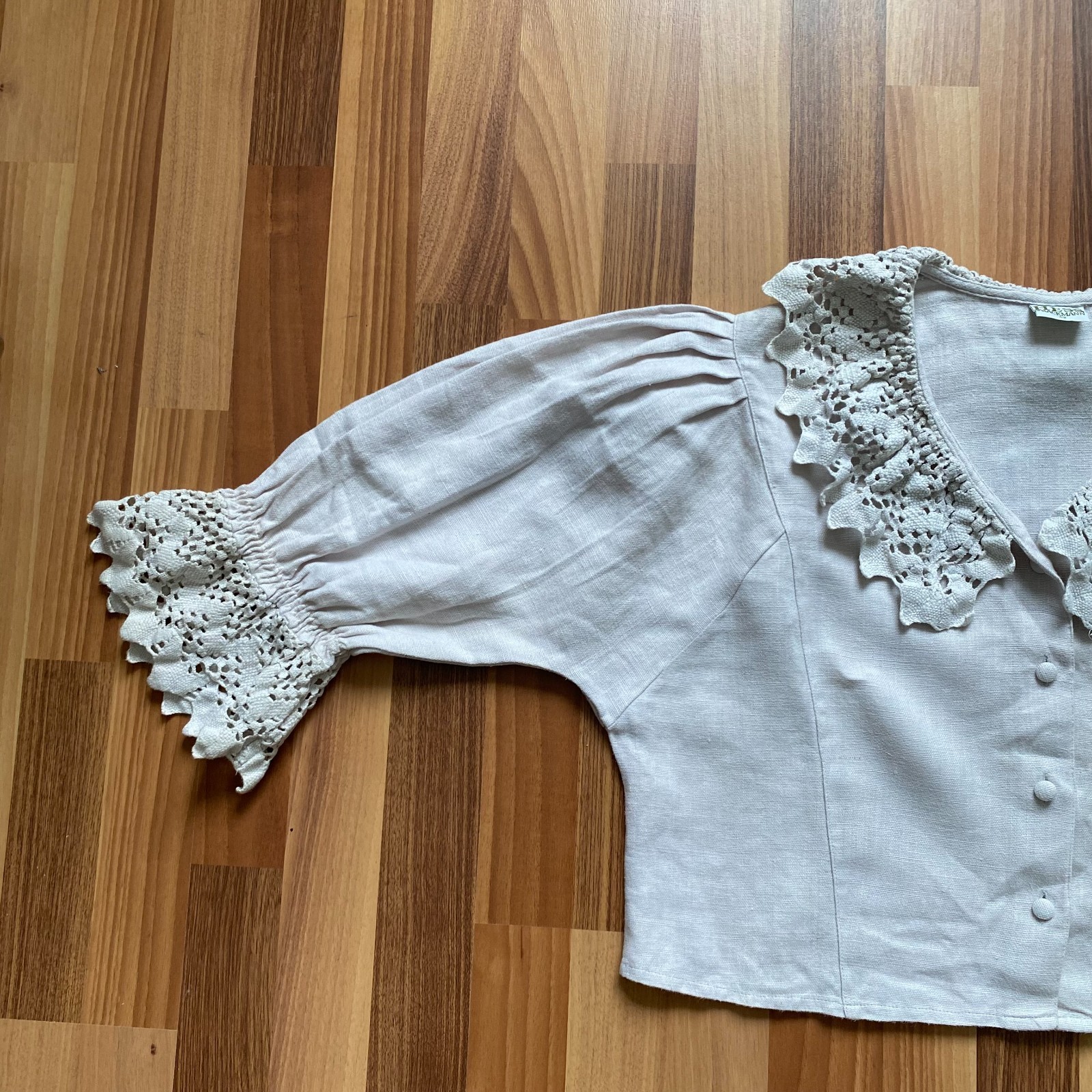 HESS FRACKMANN Linen Blouse Button Front Peasant Folk Edwardian Puff Sleeves 42