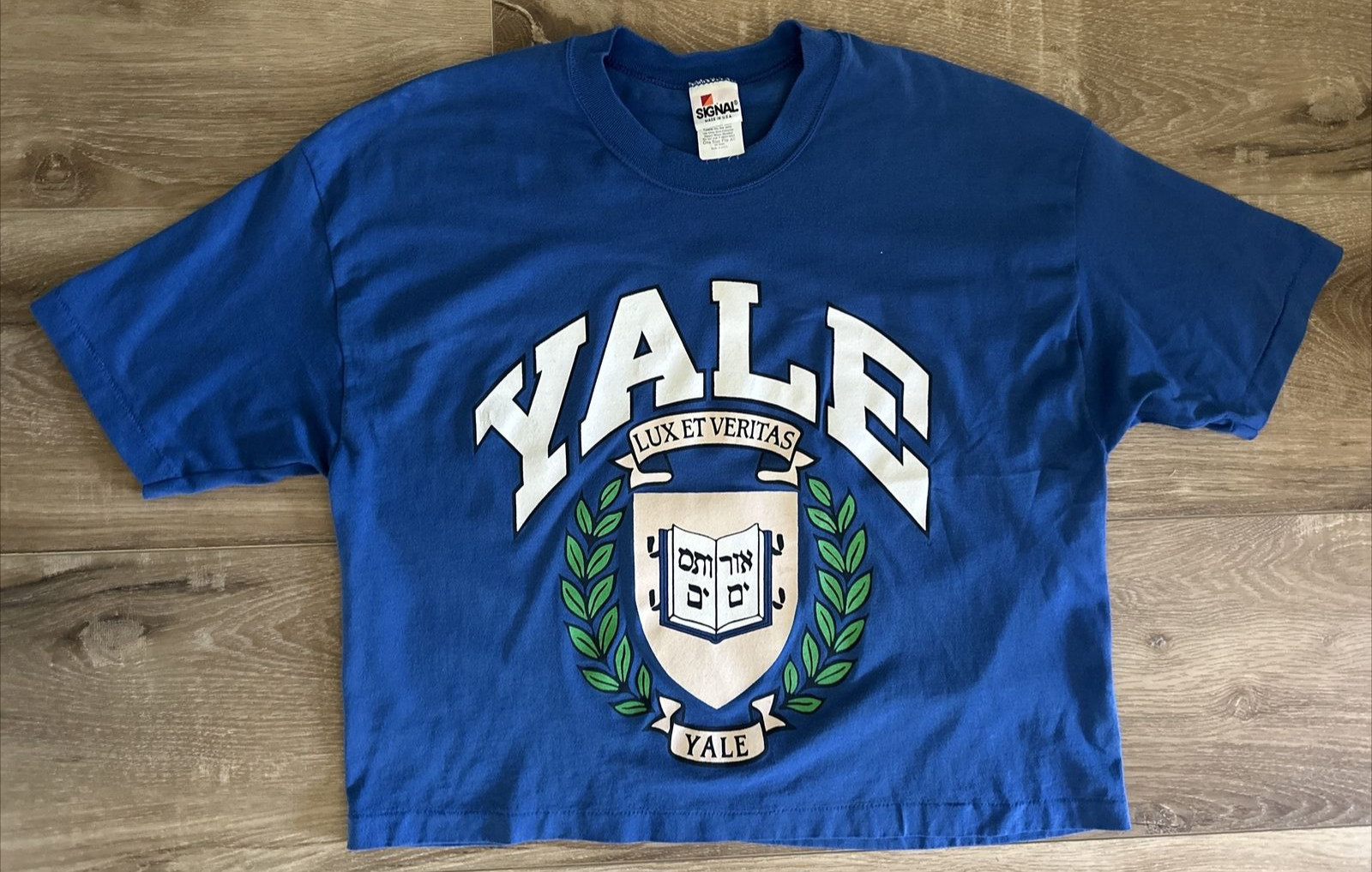 Vintage Yale Bulldogs Cropped Single Stitch T Shirt One Size Signal Made In USA