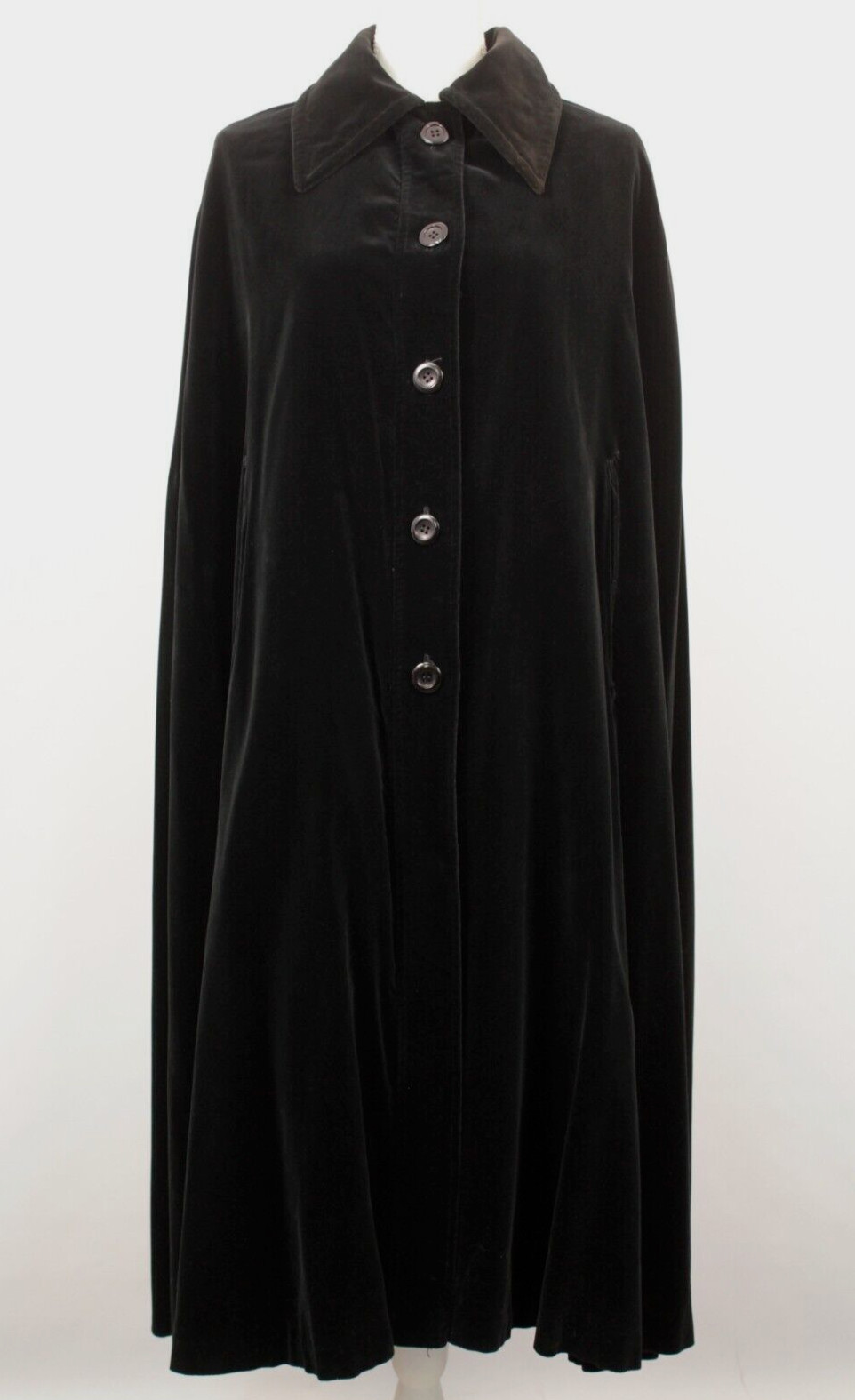 VTG Women’s 60s Black Velvet Button Down Cape Coat S/M 1960s John Meyer Cloak