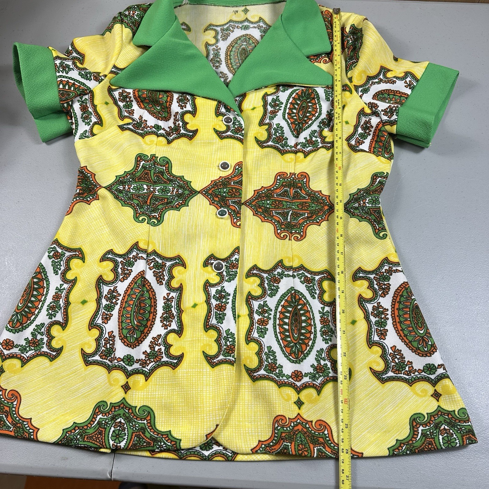 Vintage 1970s Women’s Top Button Front Blouse Yellow Green Groovy Large