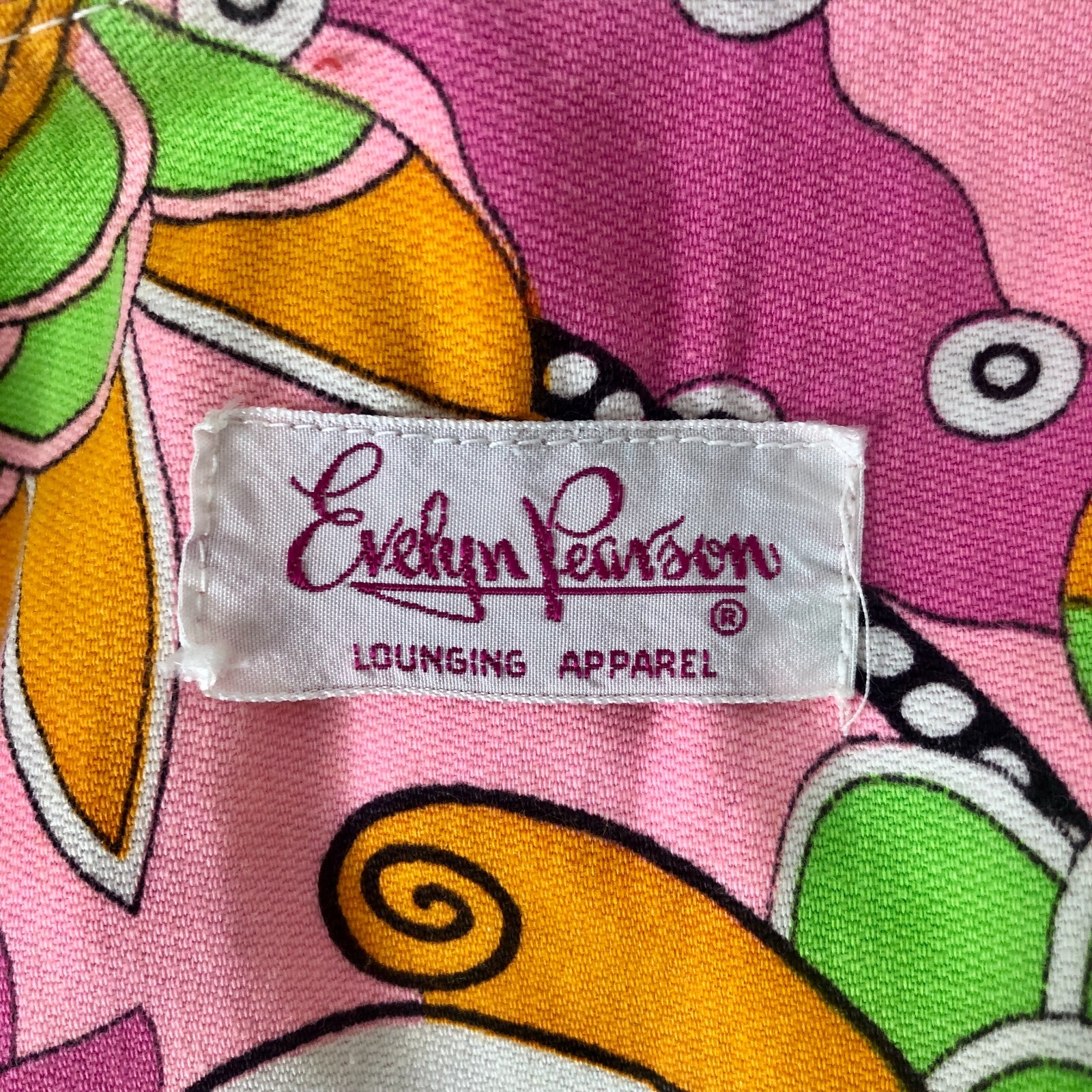 Evelyn Pearson Womens Vintage 60s Wrap Lounge Dress Medium Pink Green Mod Maxi