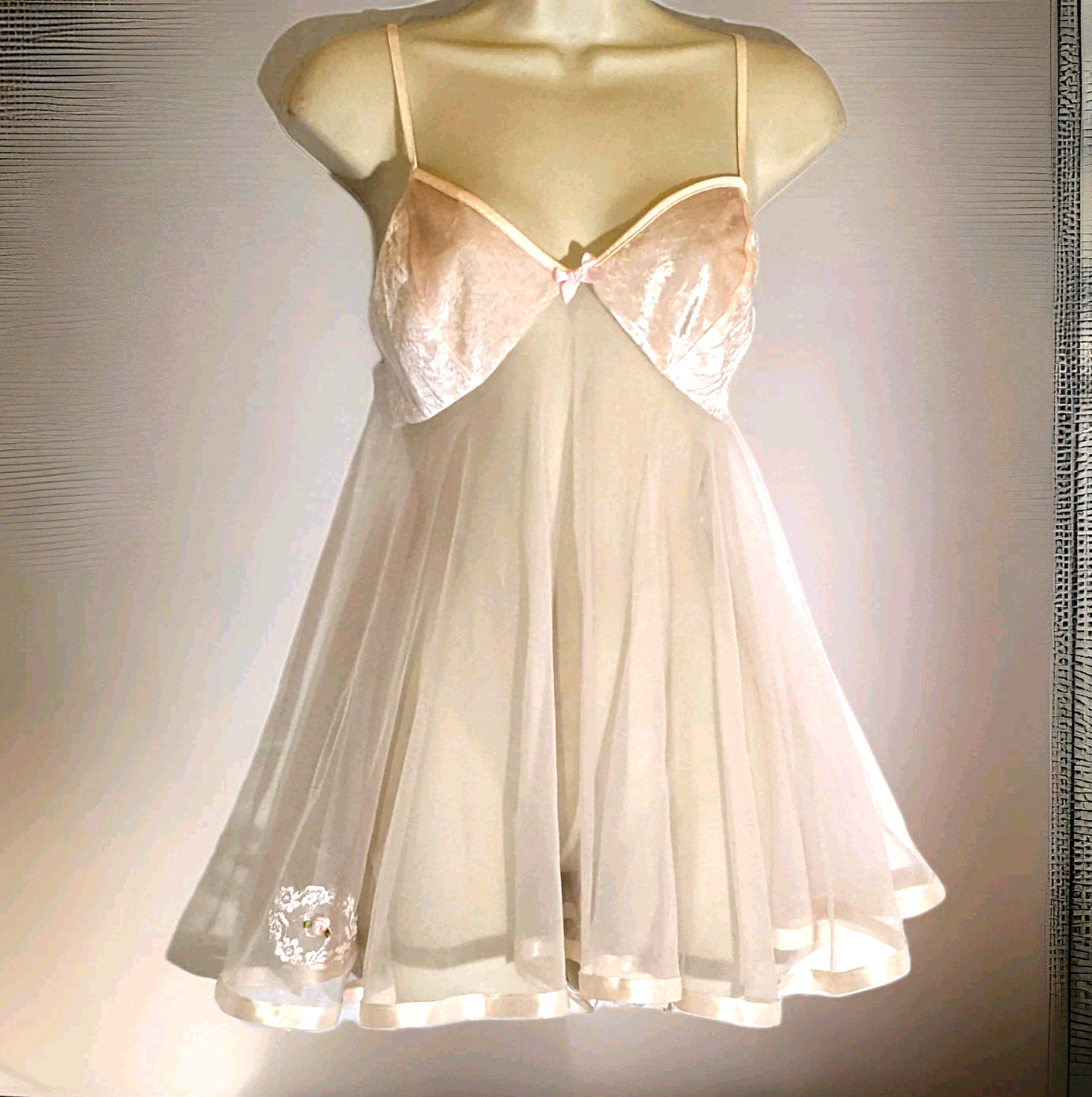 Vintage Sheer Chiffon Pink Satin Ribbon V-Neck Negligee Lingerie Nightgown L