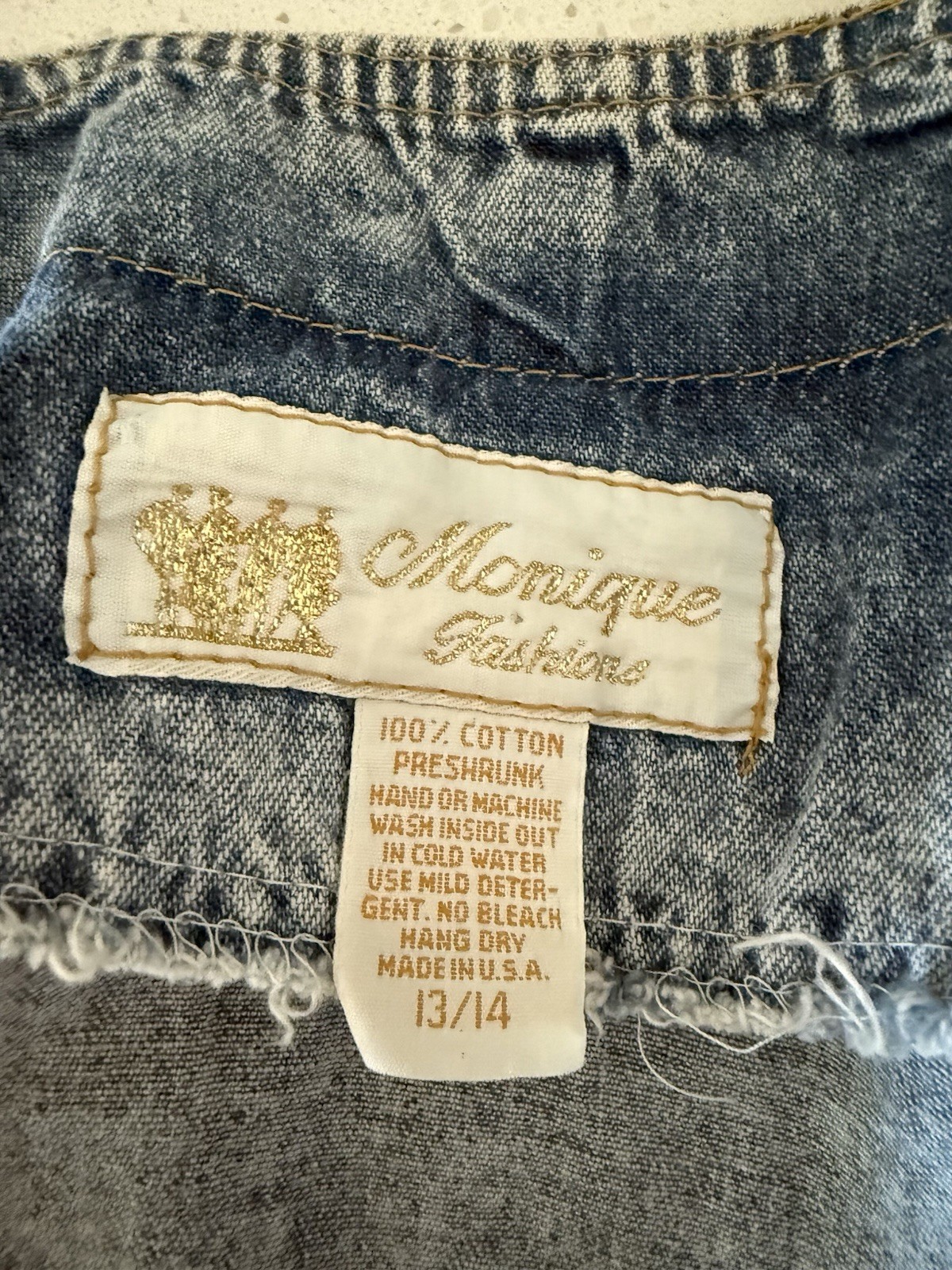 1980’s Monique Fashions T 80s Acid Washed Blue Denim Gold Stud Shirt Jacket