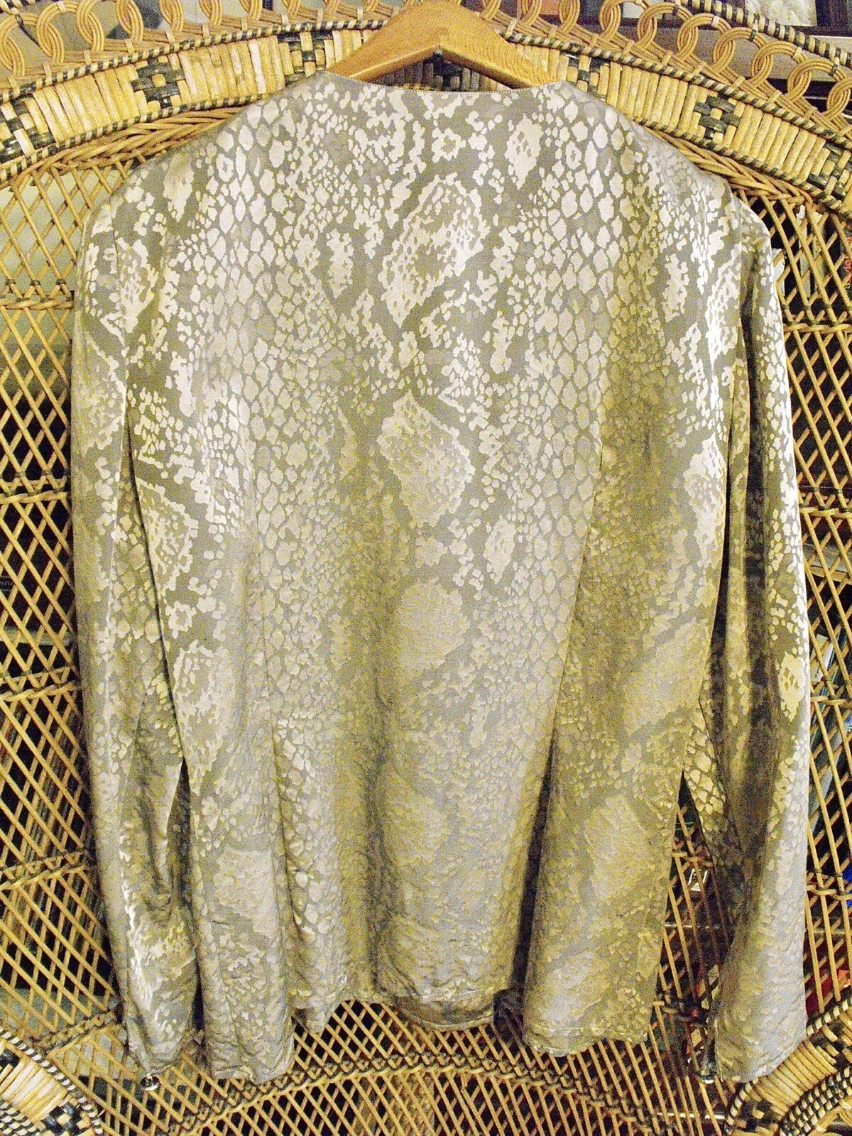 Vintage The Silk Farm Size 14 Ladies Blouse Python Print Damask 100% Silk