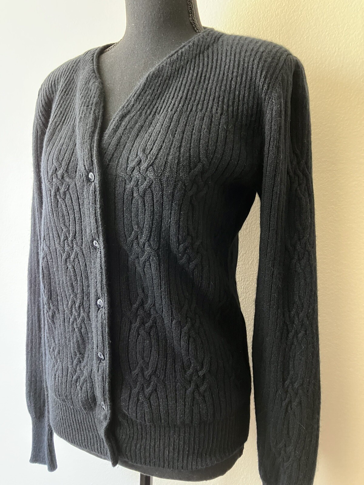 Vintage ’80s David Hollis Black Angora Blend Cable Rib Knit Cardigan Sweater S/M