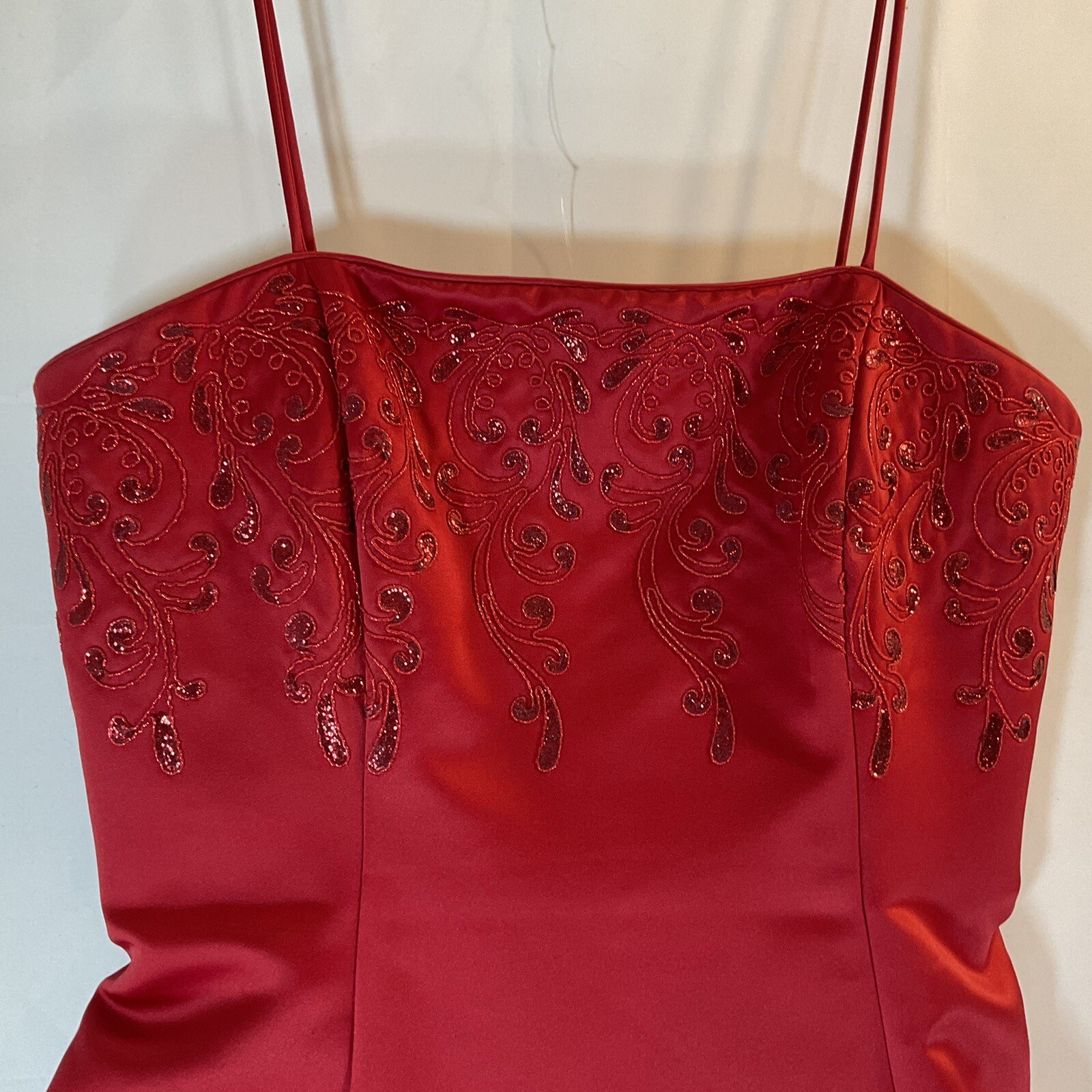 Vintage Let’s Fashion Embroidered Red Prom Formal Dress Gown Size Lg w/ Wrap USA