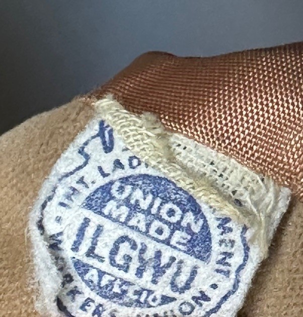 Vtg 1960s Heeksuede Tan Faux Suede Coat Large Holland Preppy Quiet Luxury READ