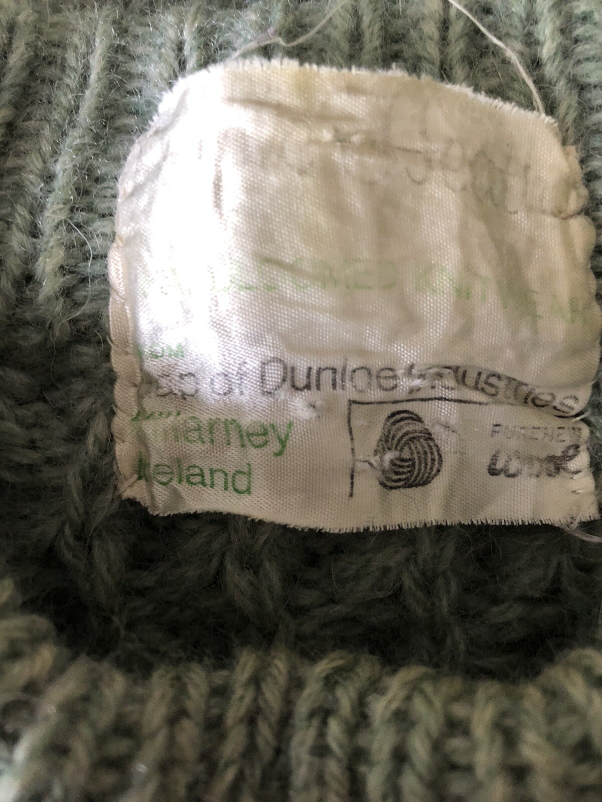 Vtg Purple Heather Green Wool sweater Gap of Dunloe Industries M/L Cable Unisex