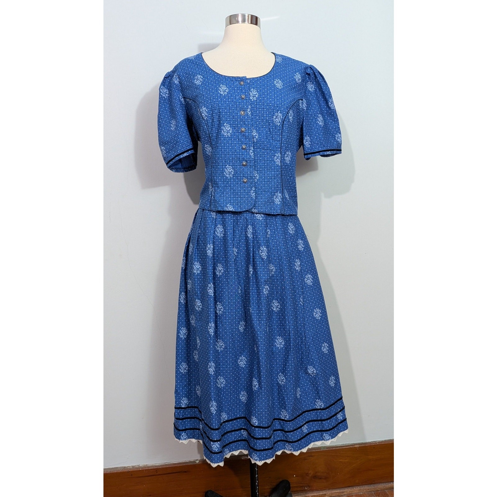 Salzburger Dirndl 2-Piece Dress