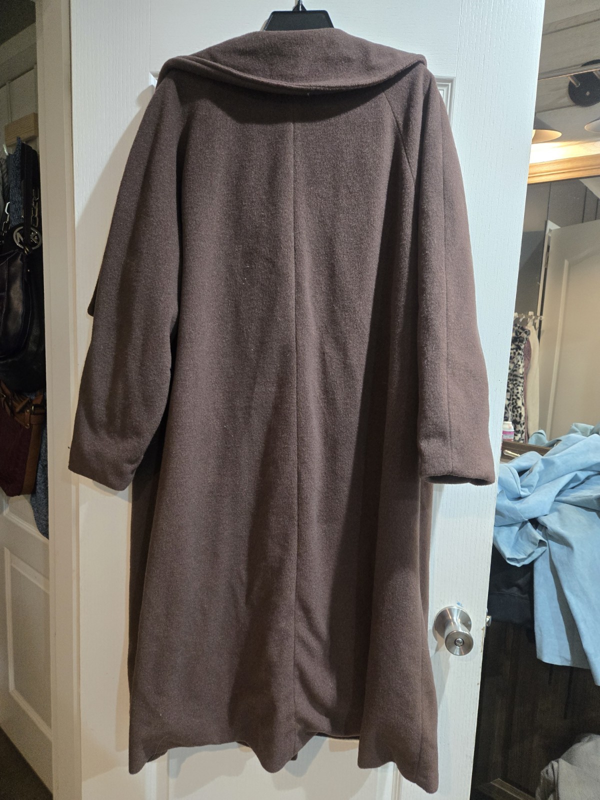 Vintage 70s Brown Wool Cape-Collar Overcoat – ILGWU Union Made