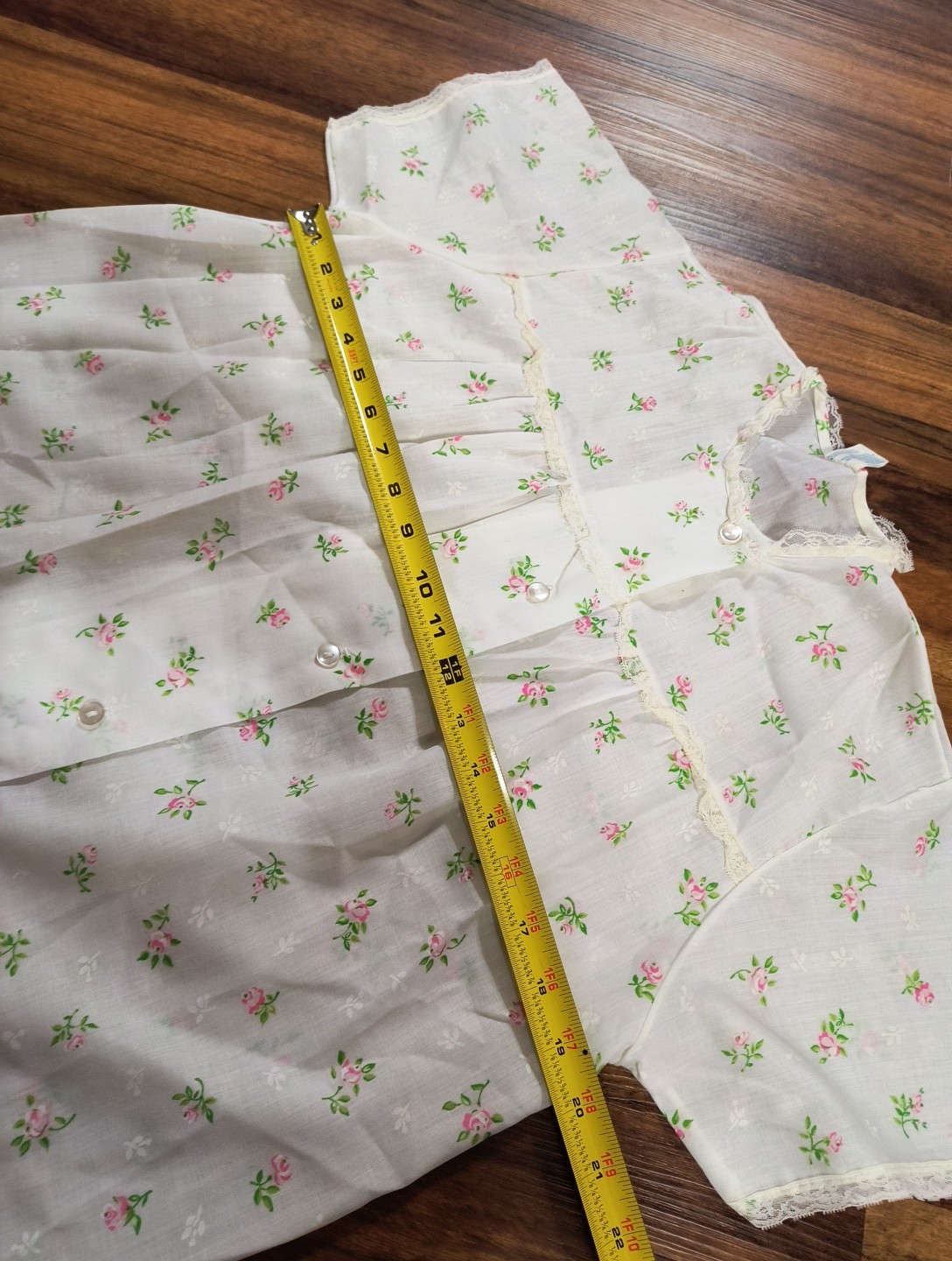 Vintage Katz Button Up Lace Trim Forest Floral Pajama Top
