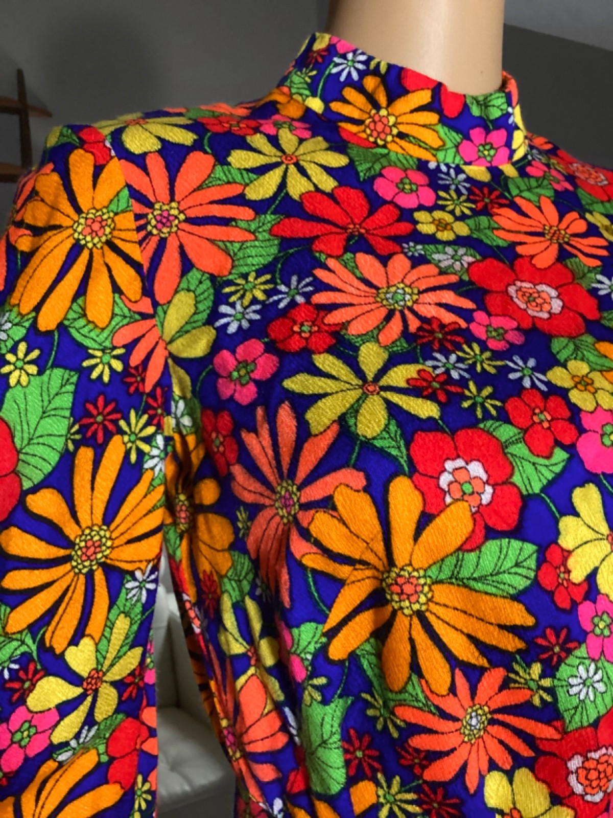 Vintage 60’s Psychedelic Belted Mini Dress Flower Power Floral Hippy Mod Go-Go