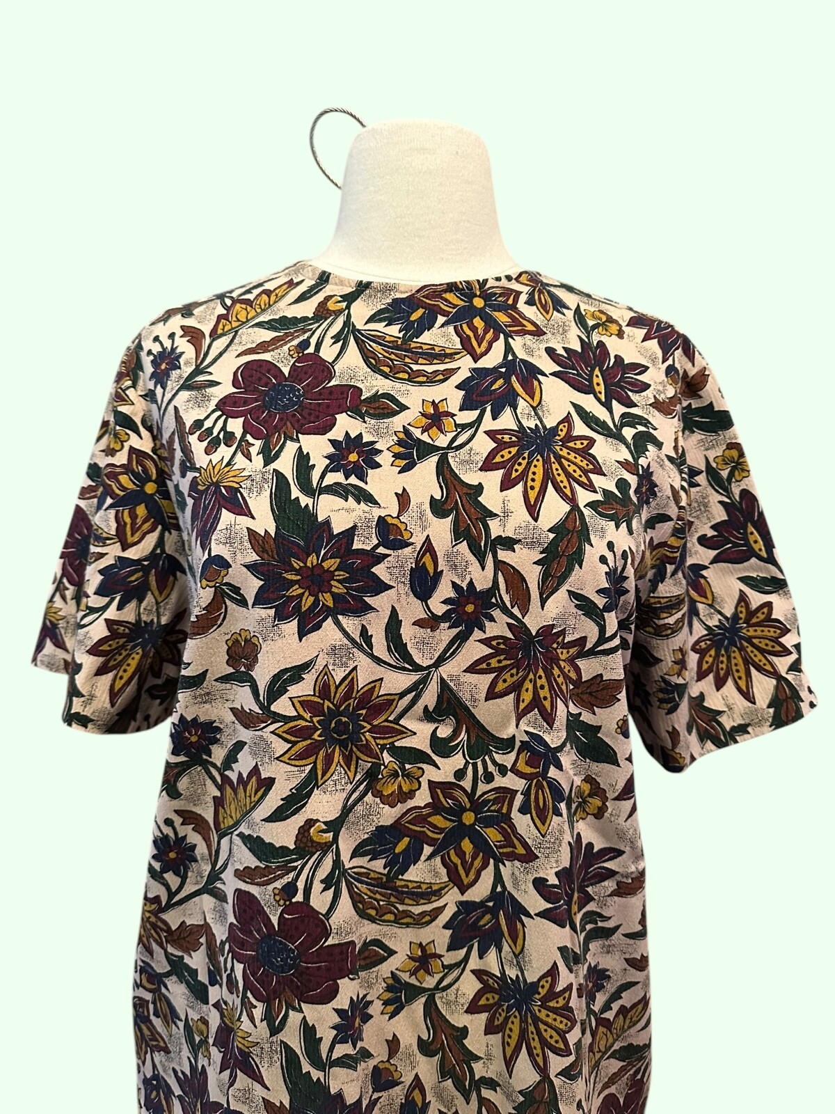 Vintage floral crewneck casual blouse size made in USA size large