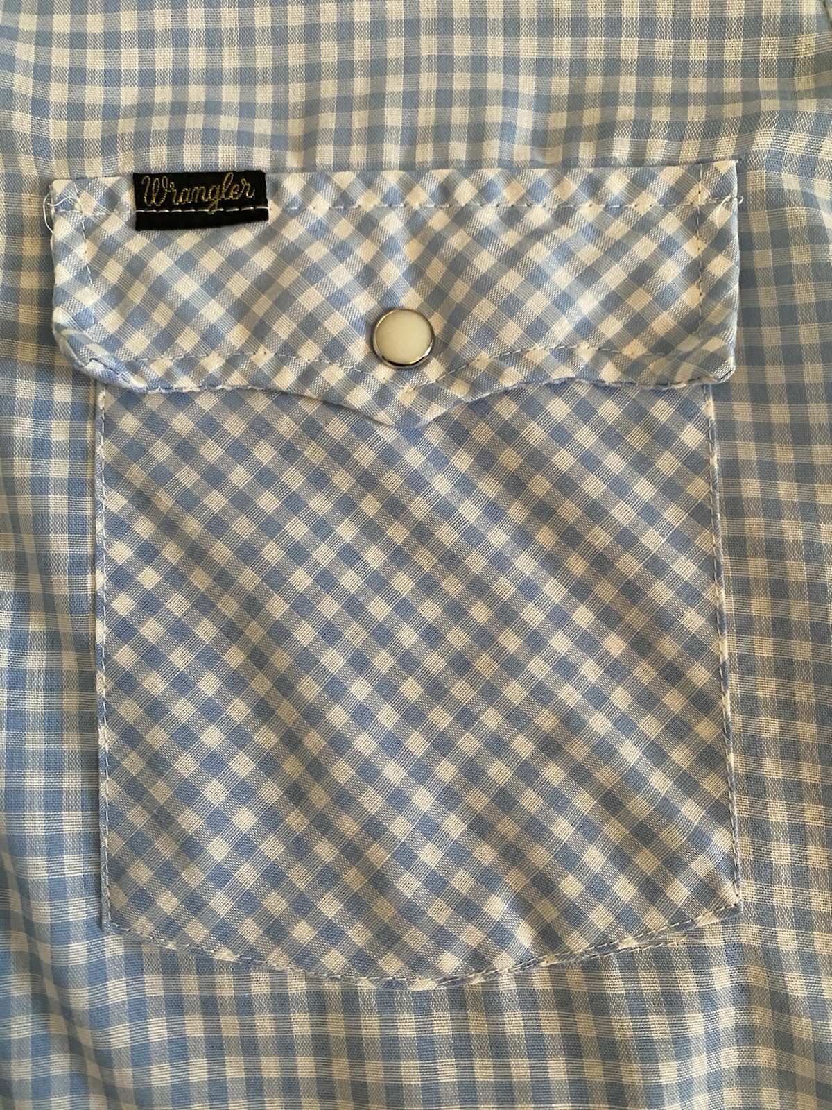 Vintage Wrangler Pearl Snap Western Shirt Womens Blue Gingham Size S Made In USA