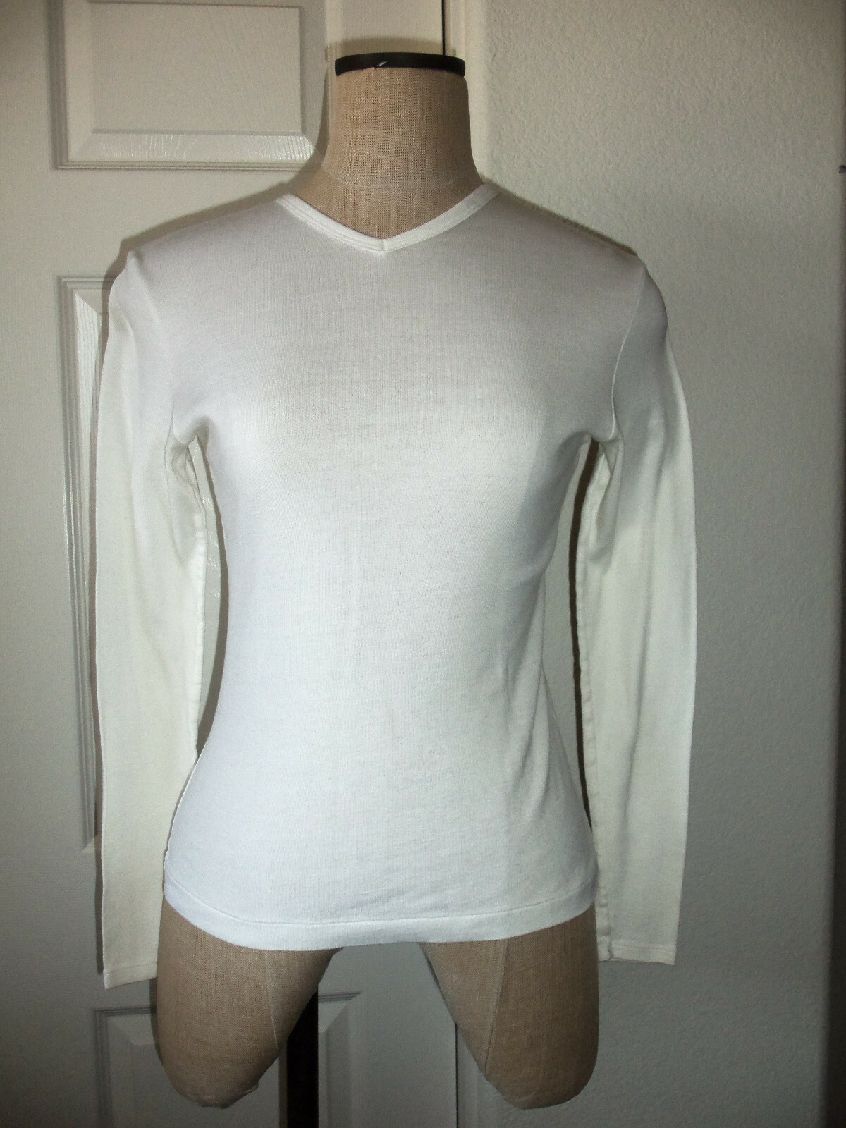 RALPH Ralph Lauren White 100% Cotton Knit High V-Neck Long Sleeve T-Shirt – M