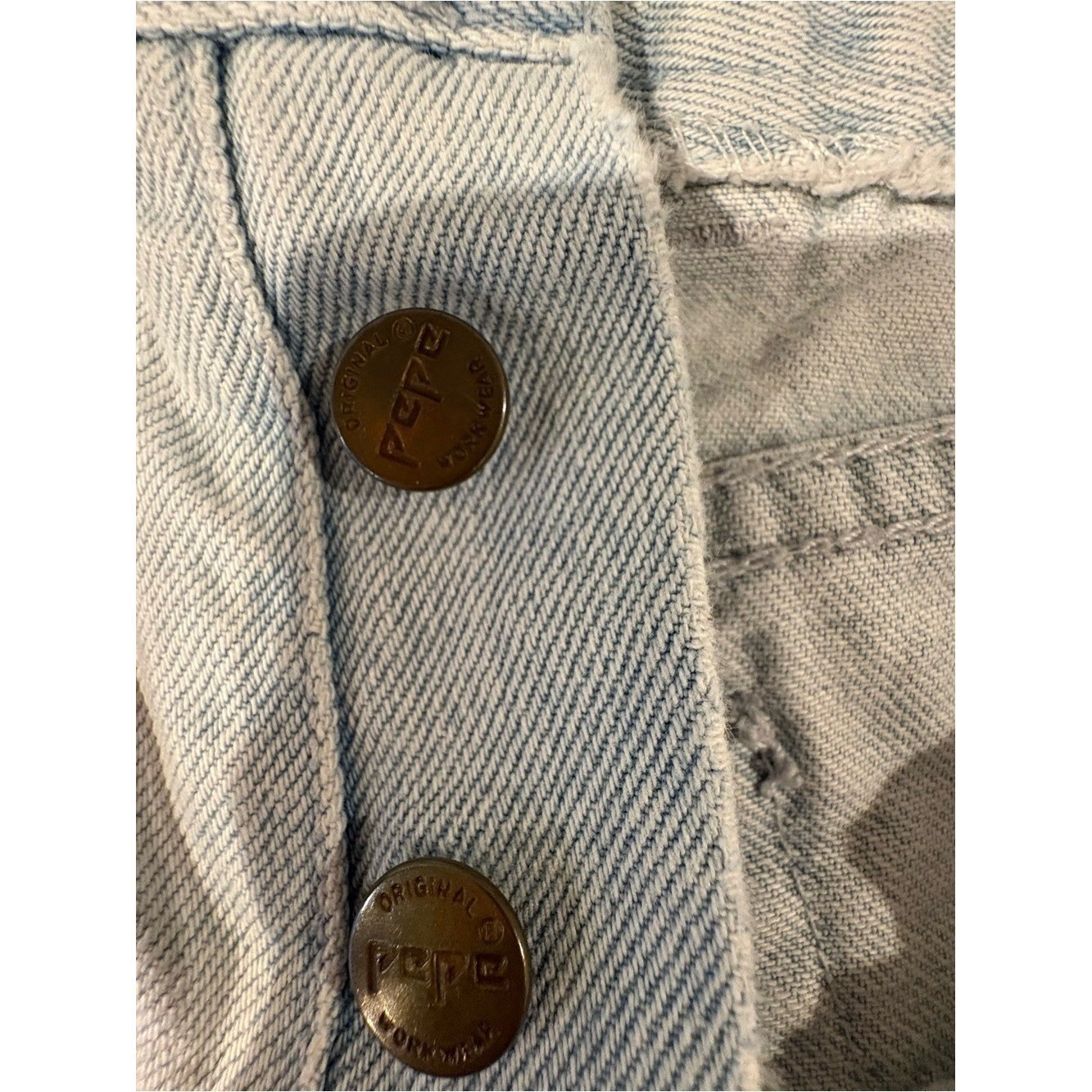 Vintage 90s Pepe Shorts Ice Wash Cut Offs Raw Hem Jorts Button Fly 26″ Waist