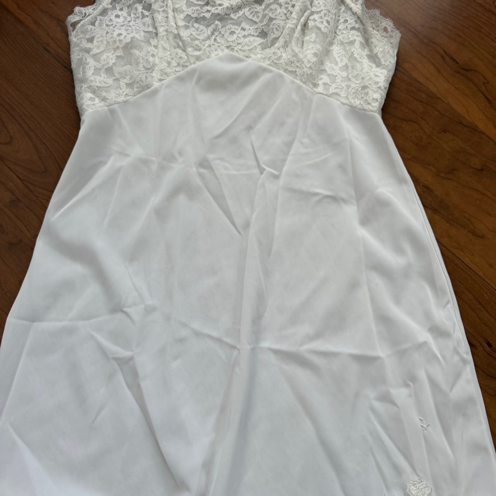 Vintage Charmode Cut Out Lace Floral Sheer Bridal Nightgown White Dress Slip 34